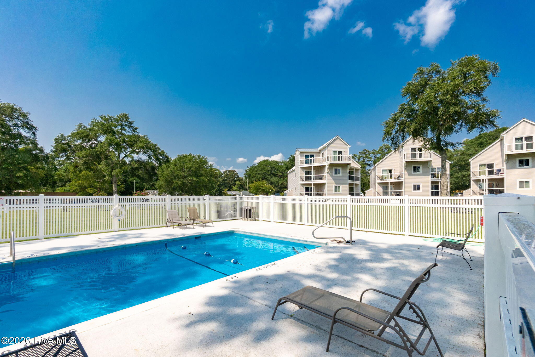 89 Country Club Drive Apt B1,Minnesott Beach