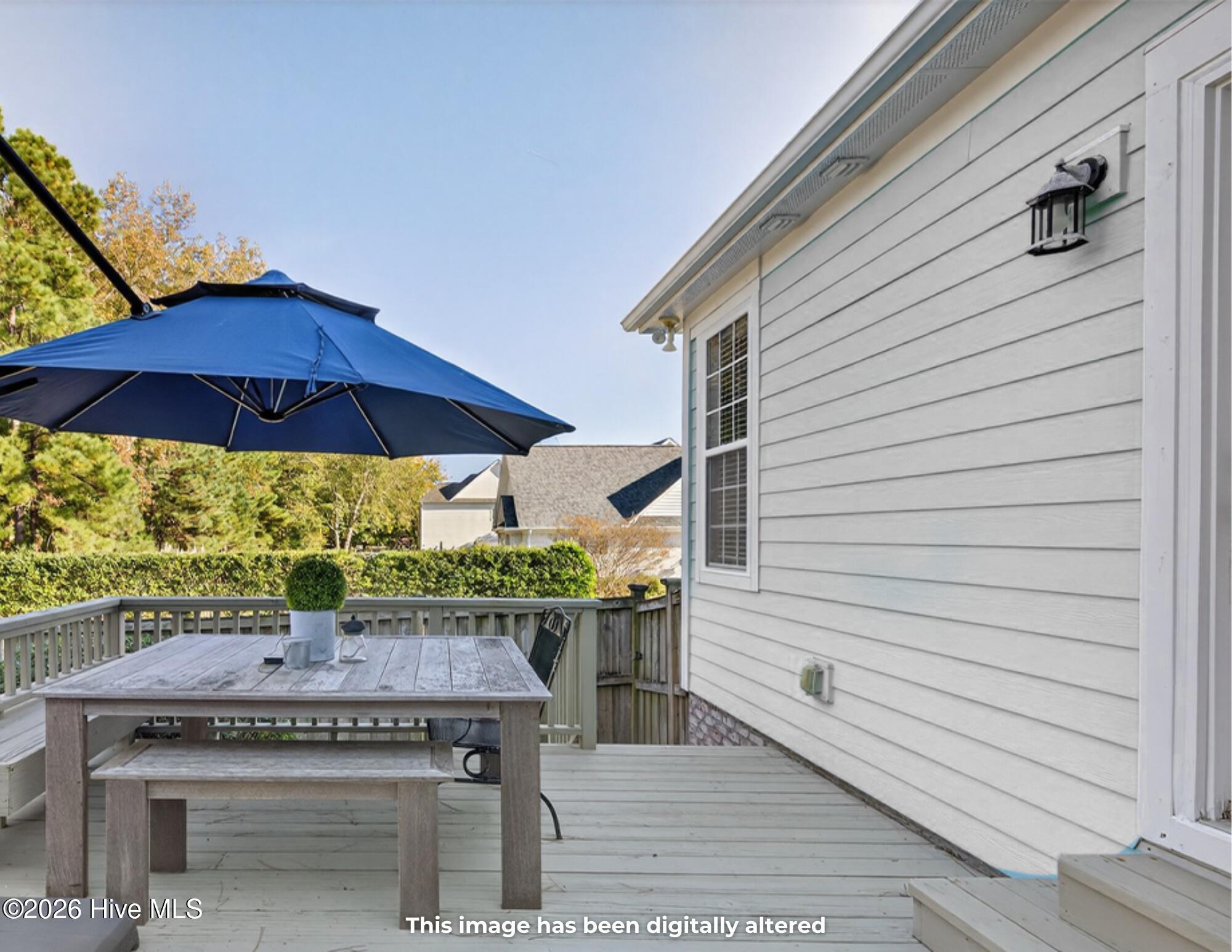 100540017 | Photo 15