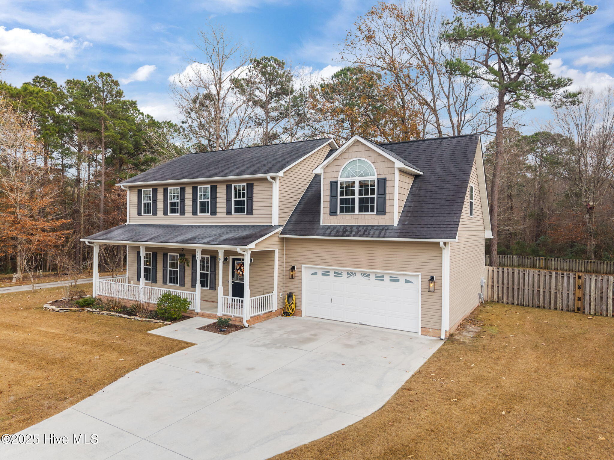 100544131 | Photo 35