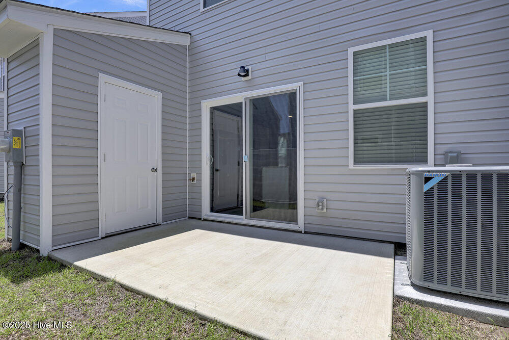 Exterior photo of 224 Sandy Cove Lane, Sneads Ferry, NC 28460. MLS: 100598983