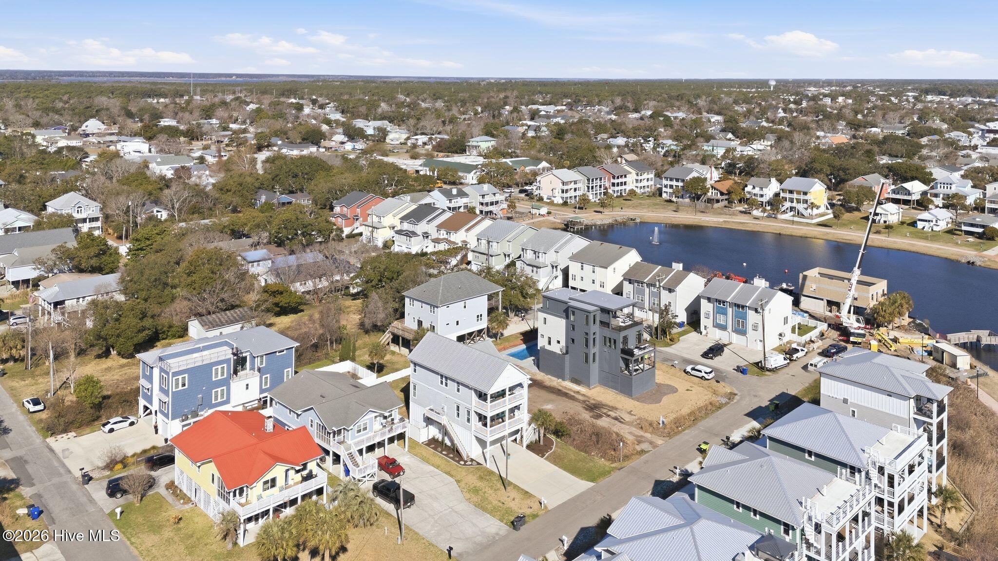 100559655 | Photo 68