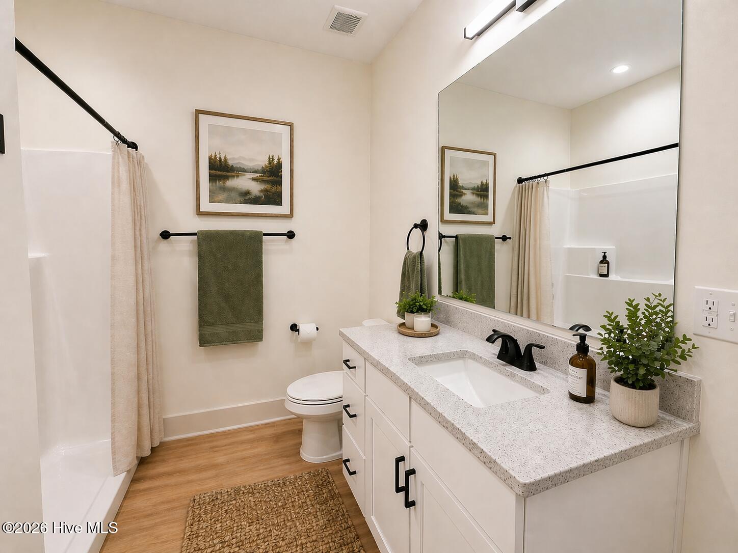 3803 Peachtree Avenue UNIT 200, Wilmington, NC, 28403