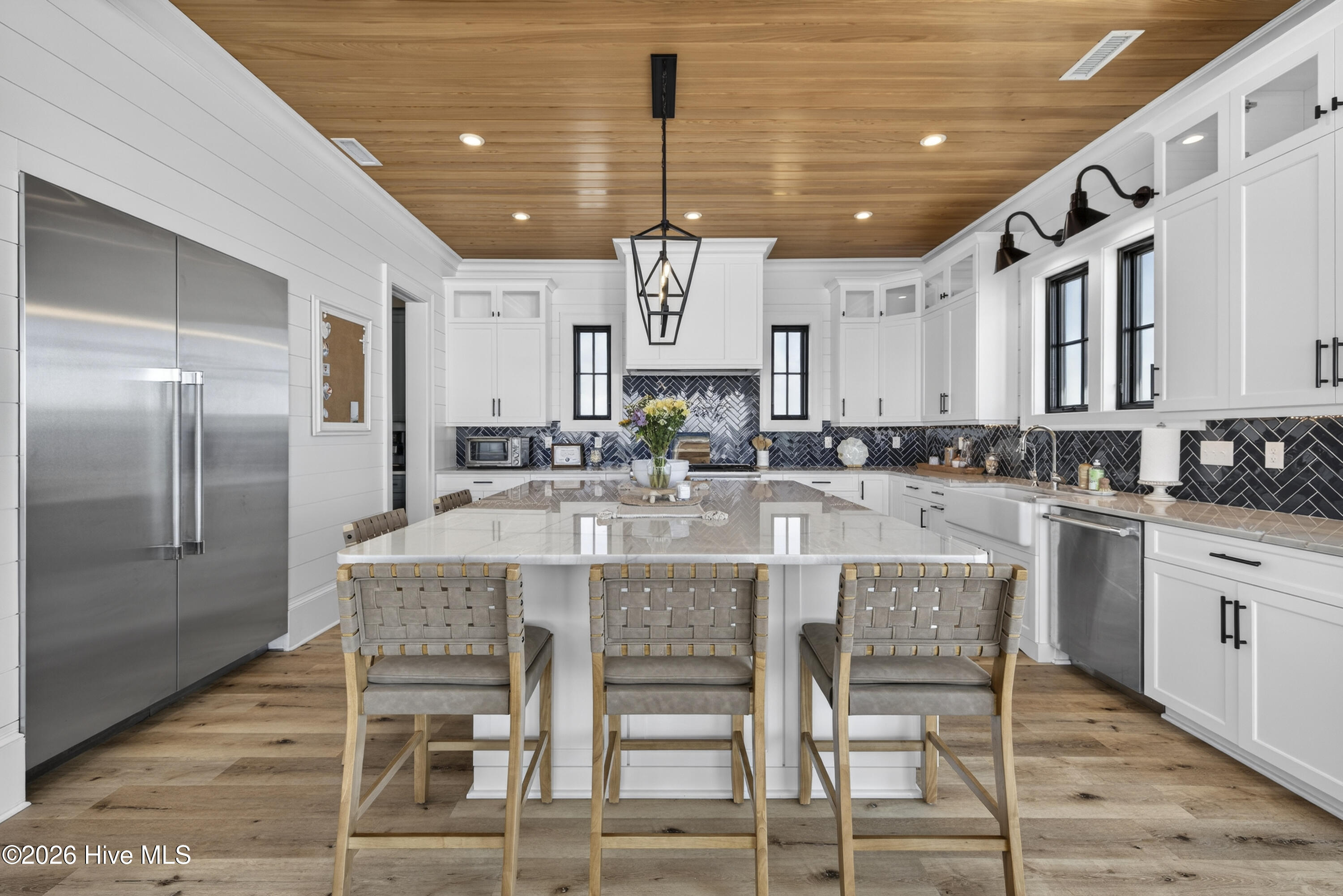 1423 N Shore Drive, Surf City, NC, 28445