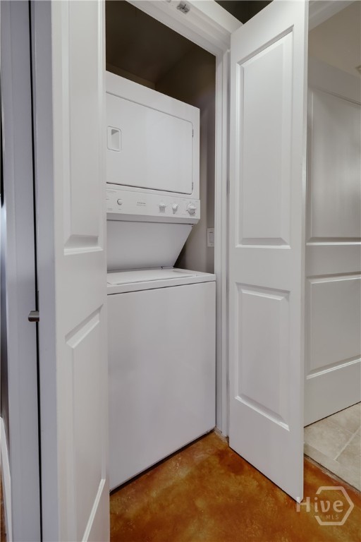 494 Baxter Street 32