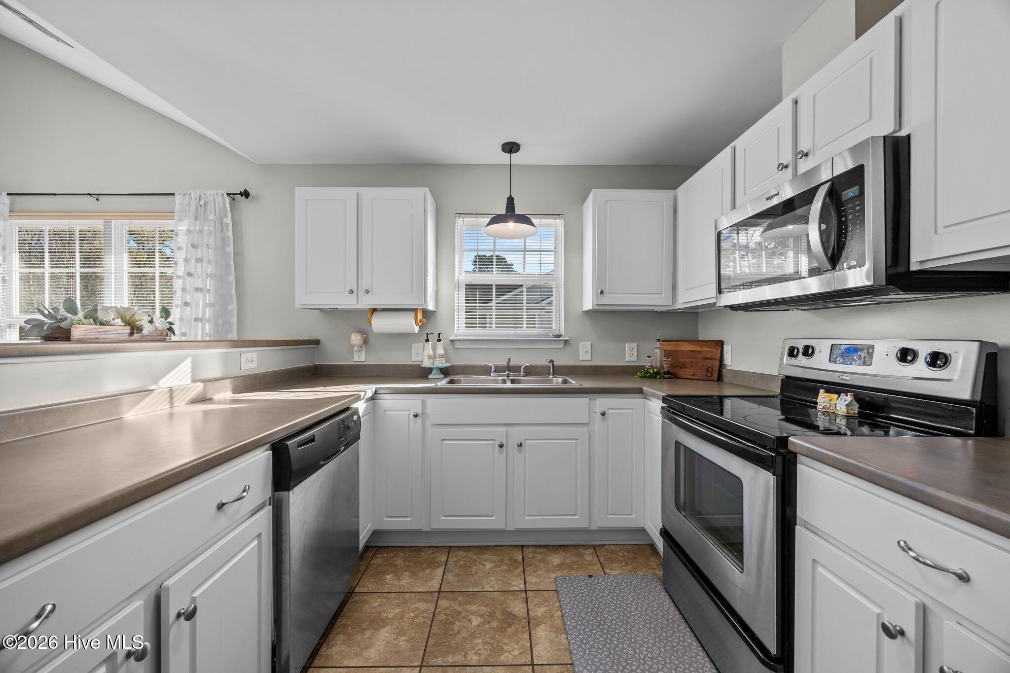 2420 King Richard Court UNIT H, Greenville, NC, 27858