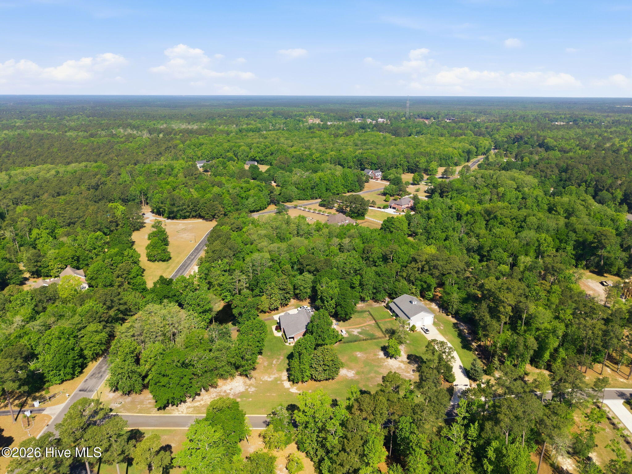 100570615 | Photo 71