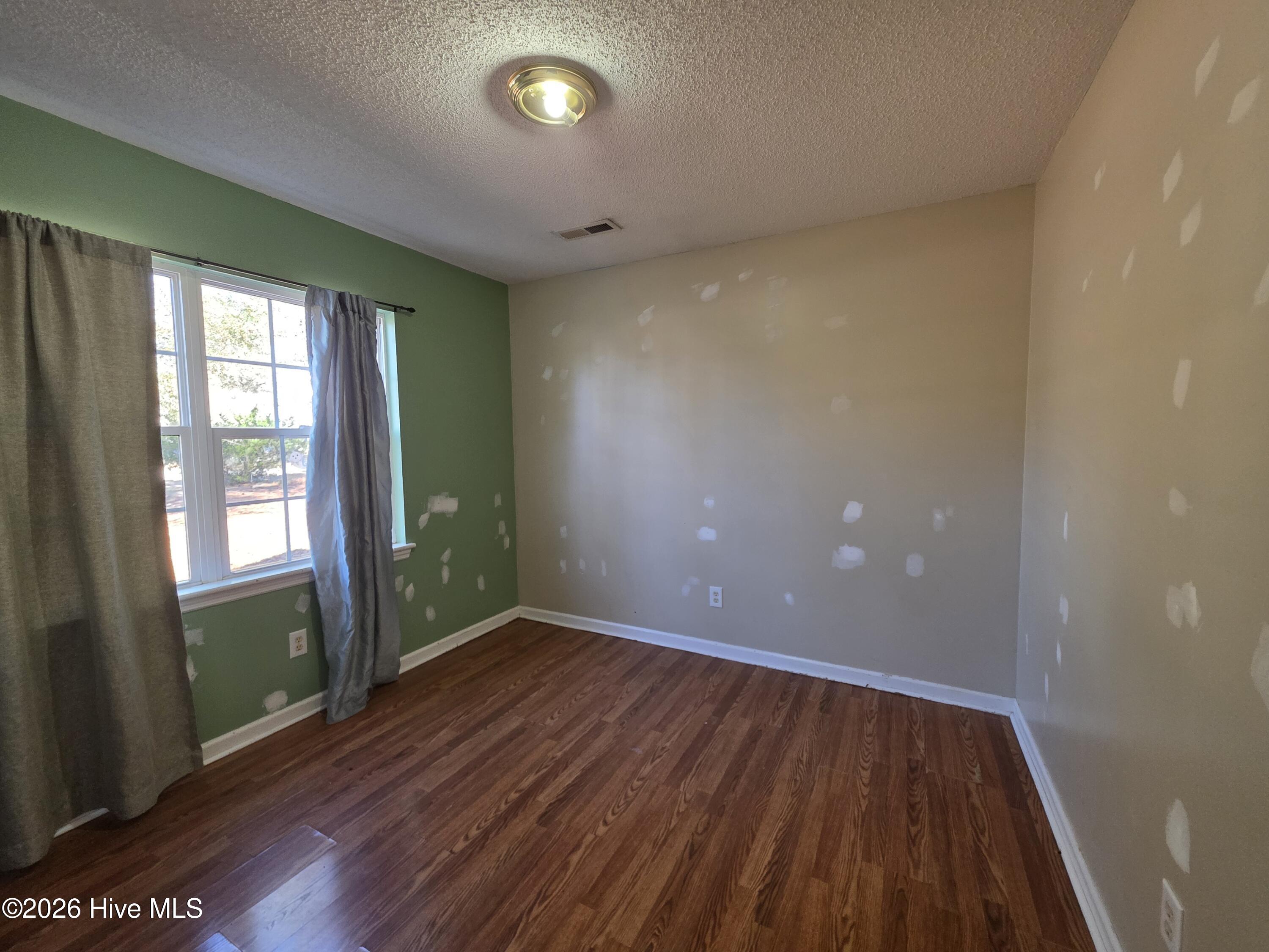 100556255 | Photo 22