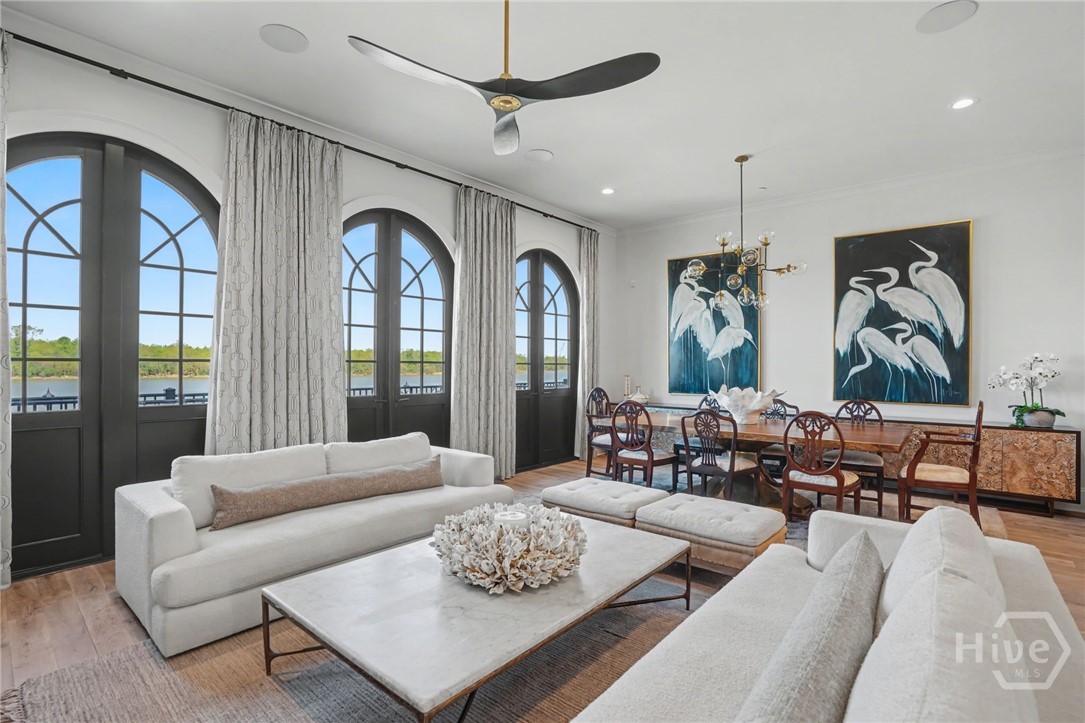 336 Barnard Street, Savannah, GA, 31401