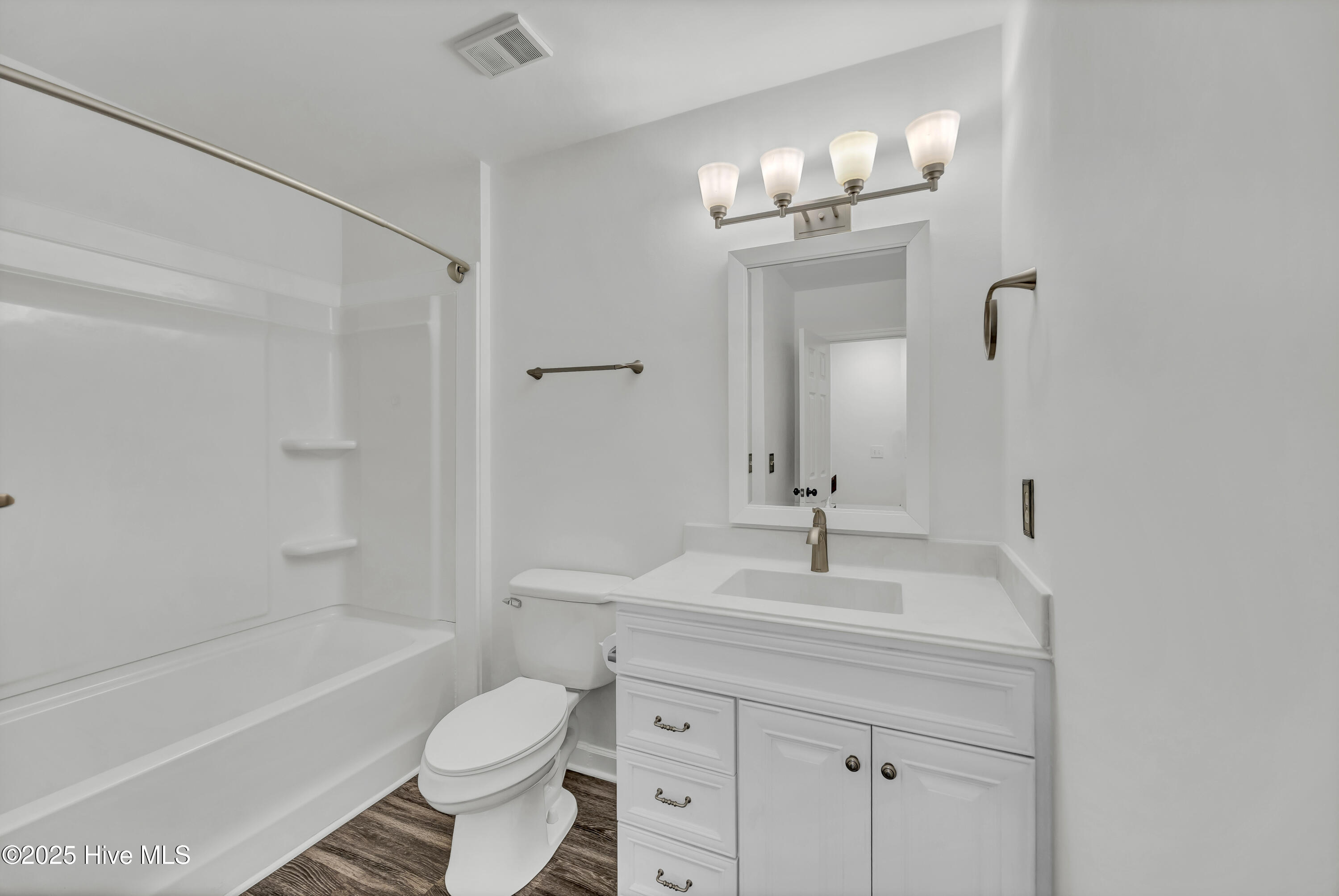 100531576 | Photo 11