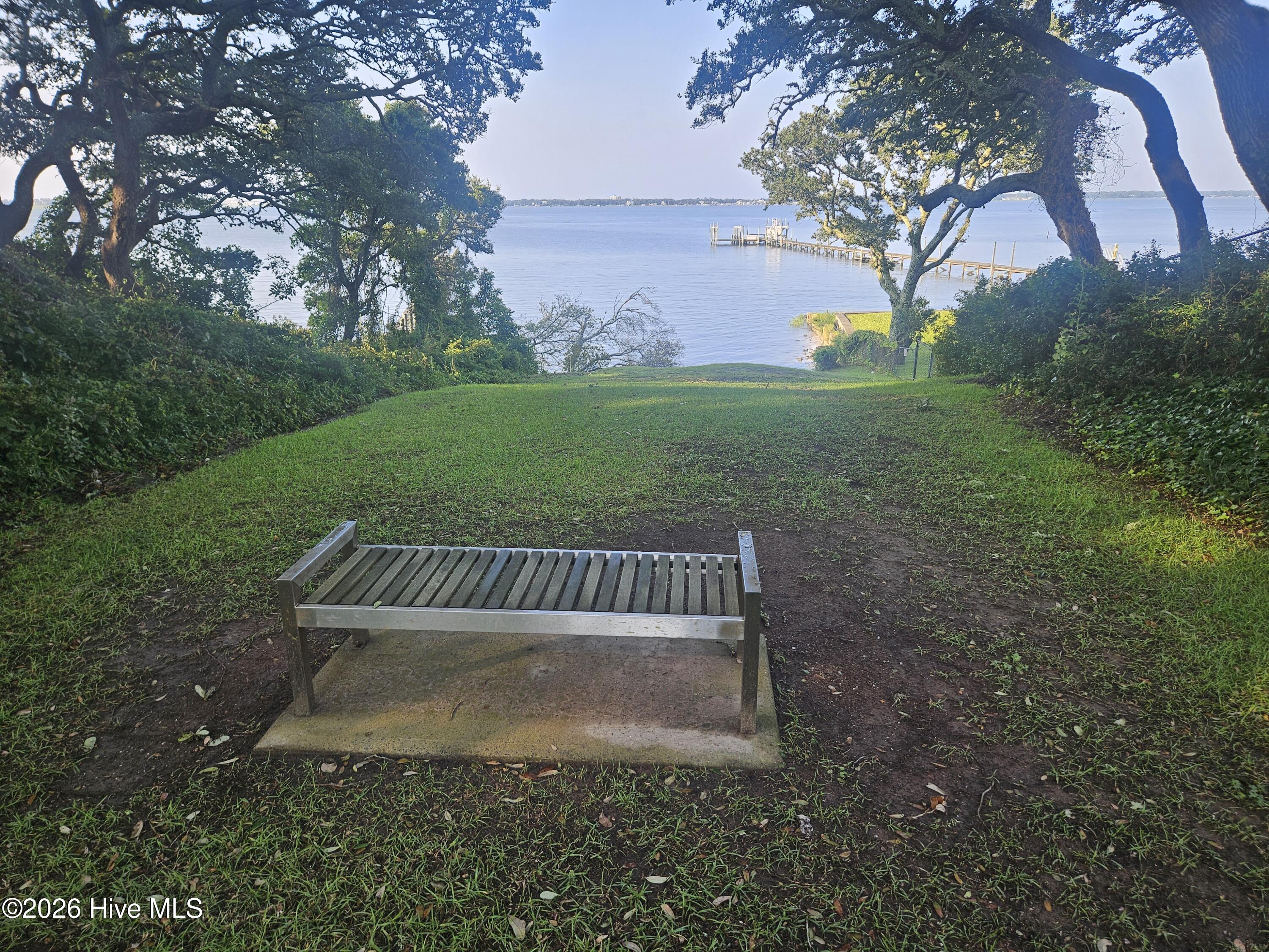 3rd image of 4102 Sound Dr, Morehead City, NC 28557 | MLS# 100592238