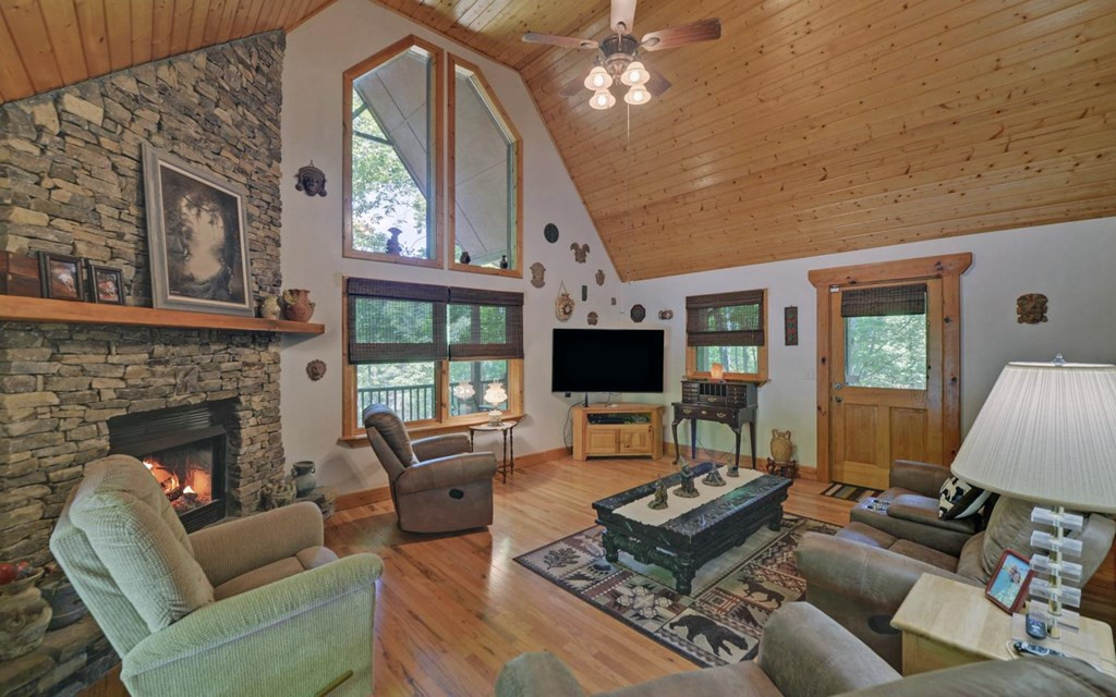 Exterior photo of 164 Dew Drop Lane, Murphy, NC 28906. MLS: 98544180