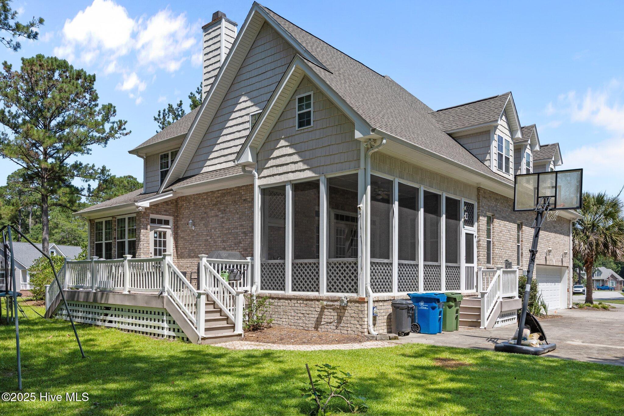 100516018 | Photo 55