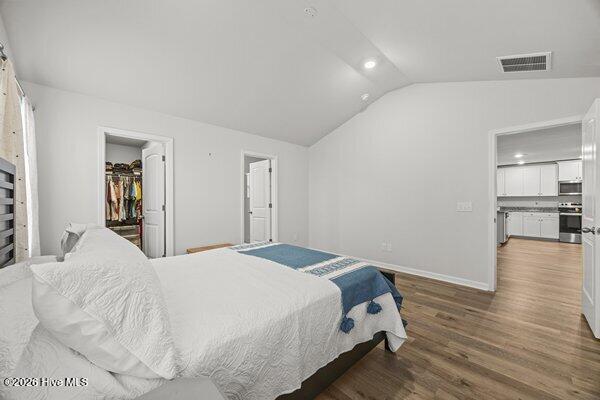 100561159 | Photo 15