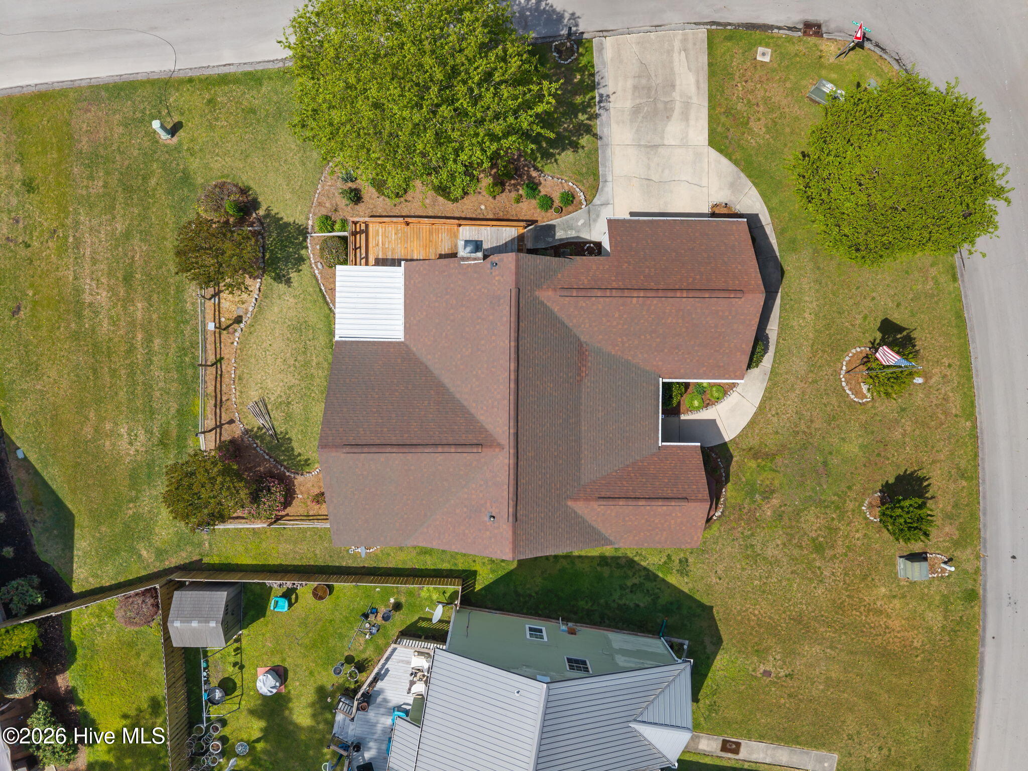 100565742 | Photo 43