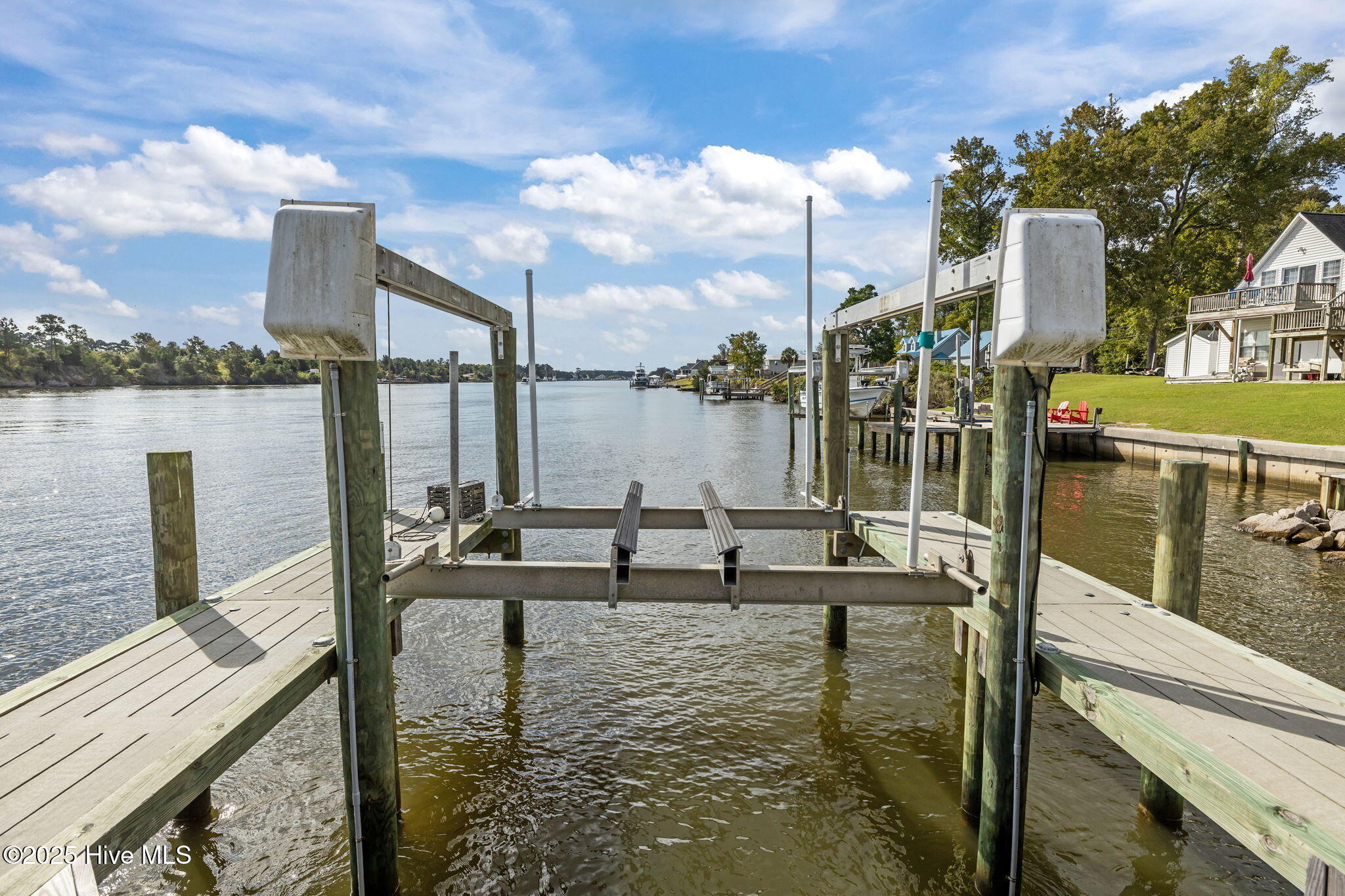 850 Sea Gate Drive,Newport