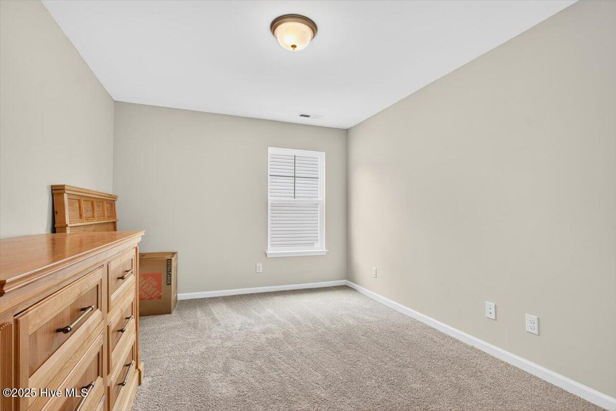 100516826 | Photo 39