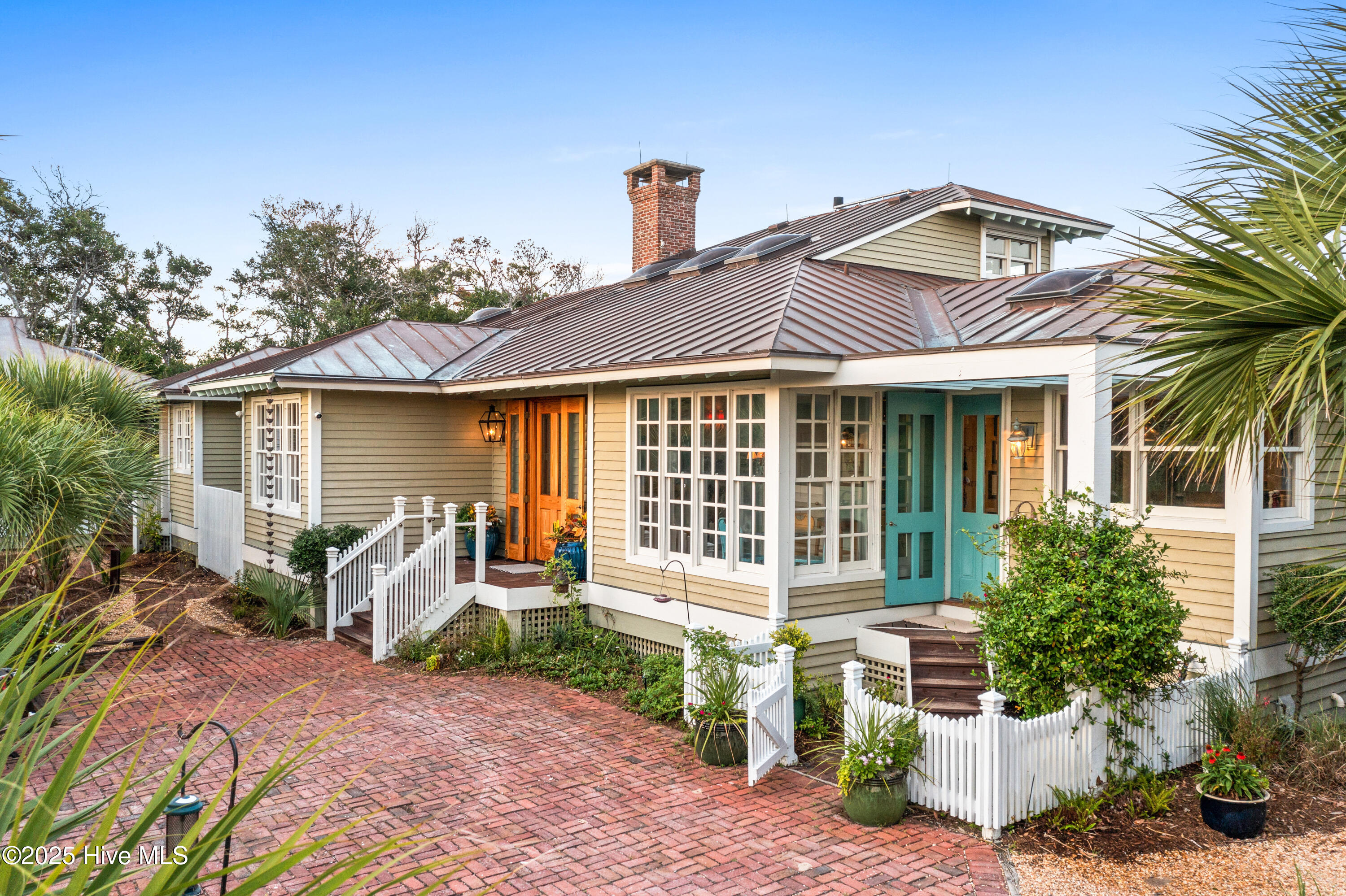 100531454 | Photo 92