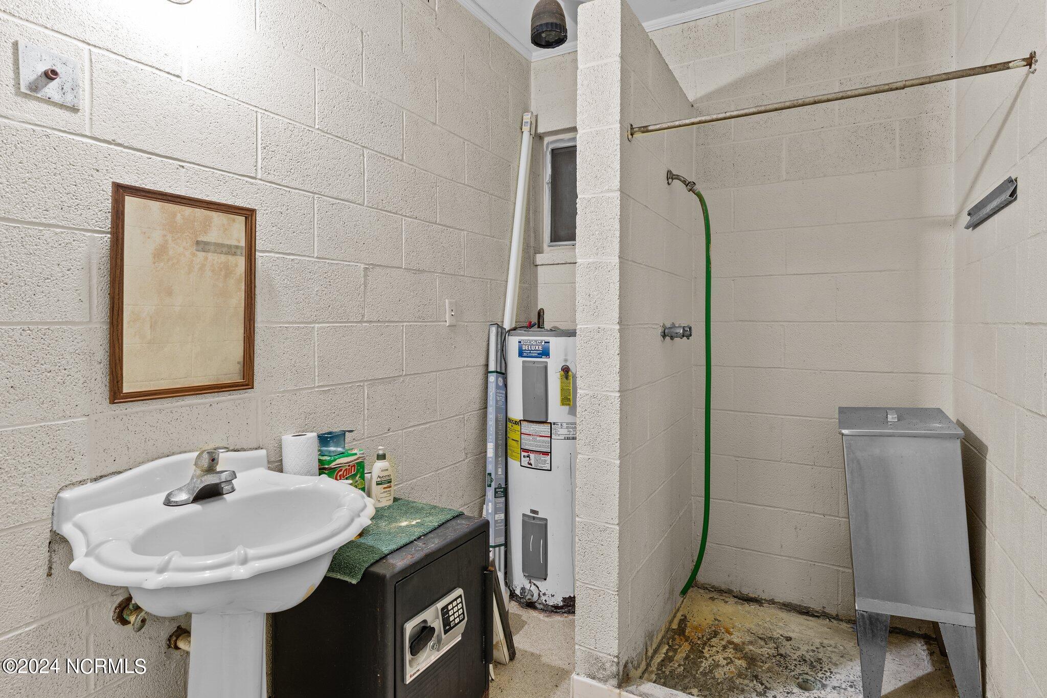 100517313 | Photo 27