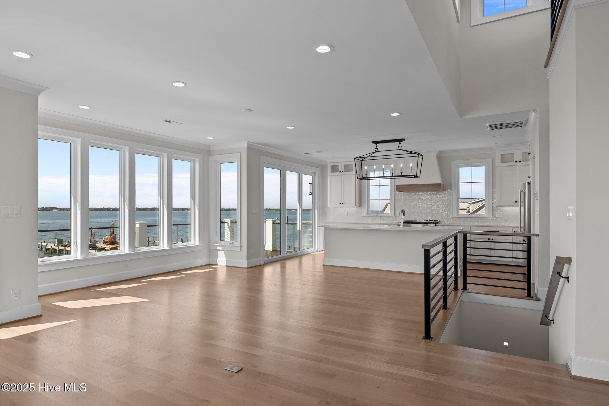 4737 S S Shore Dr Drive, Morehead City, NC, 28557