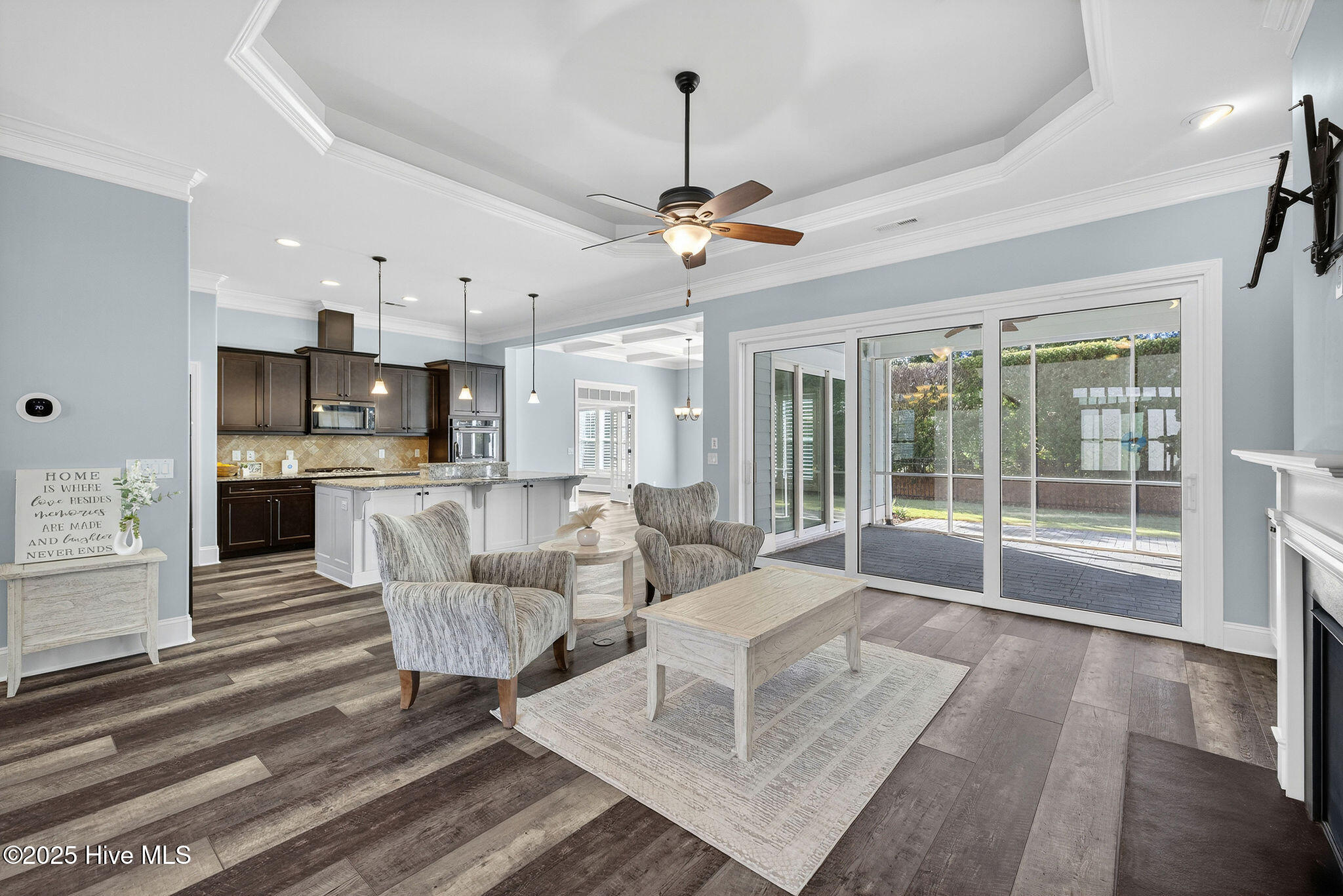 100512498 | Photo 23