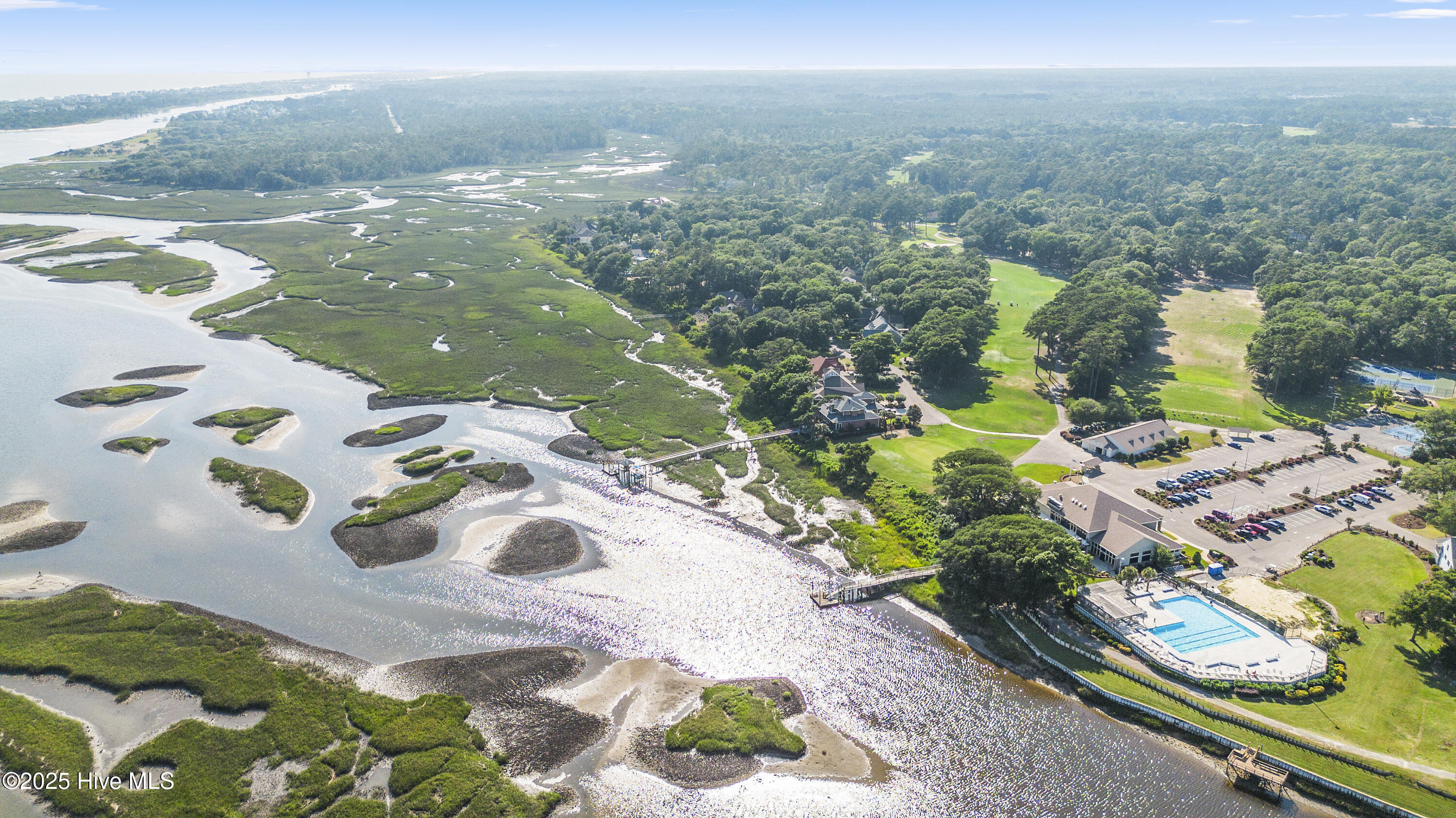 100533806 | Photo 46