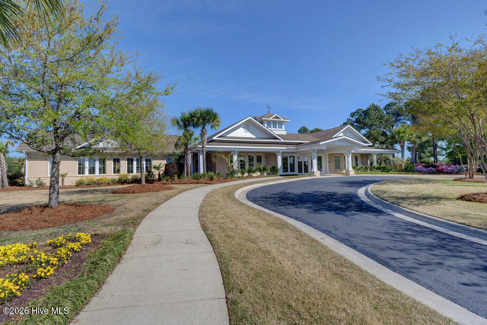 100554045 | Photo 46