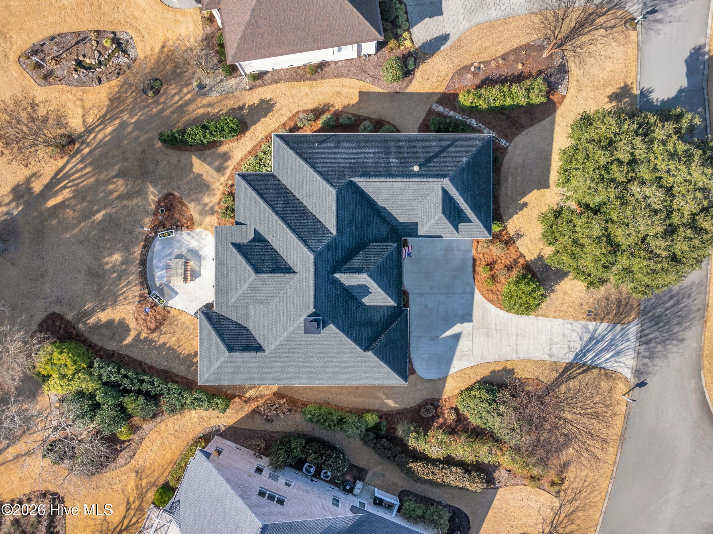 100547693 | Photo 63