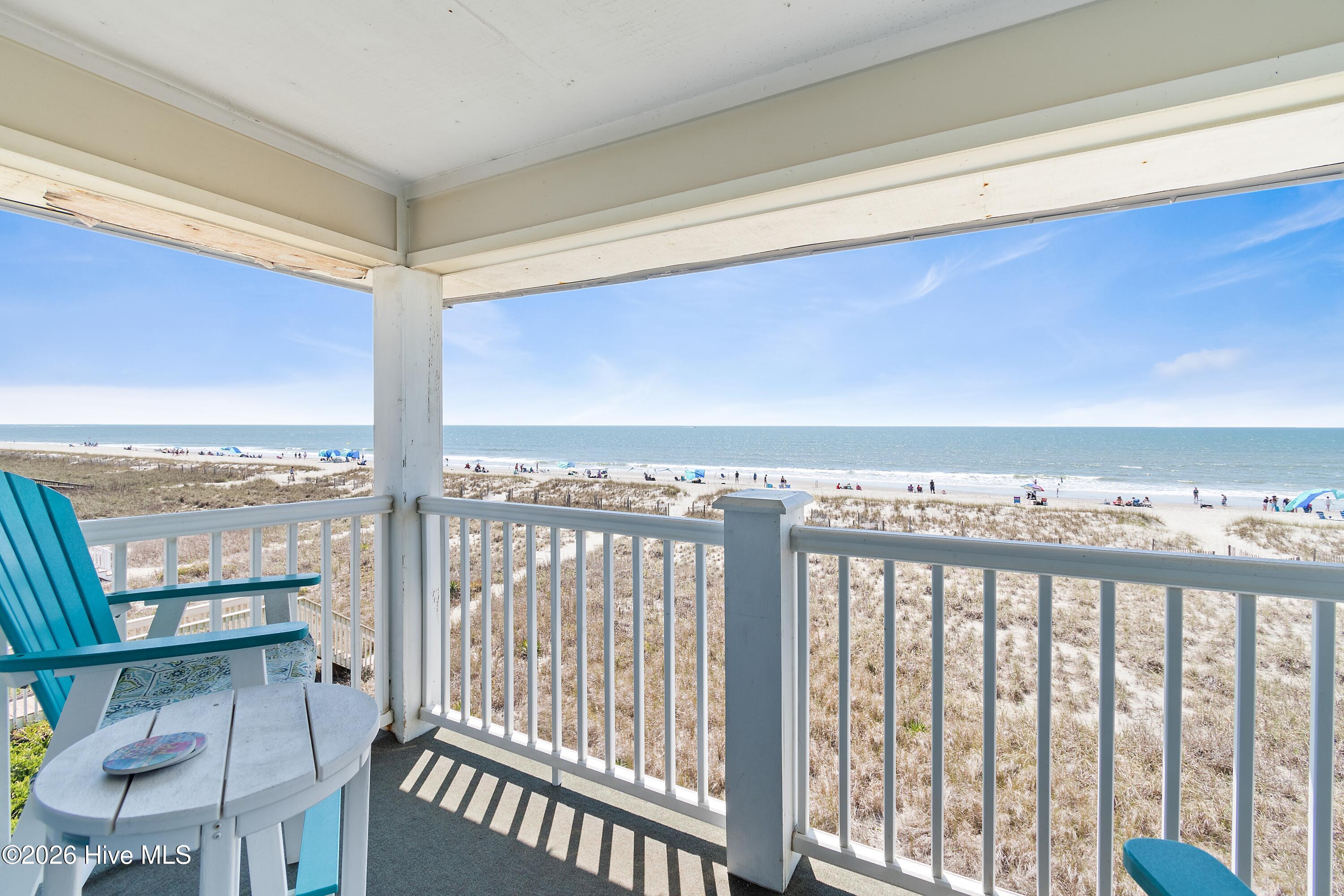 100568151 | Photo 17