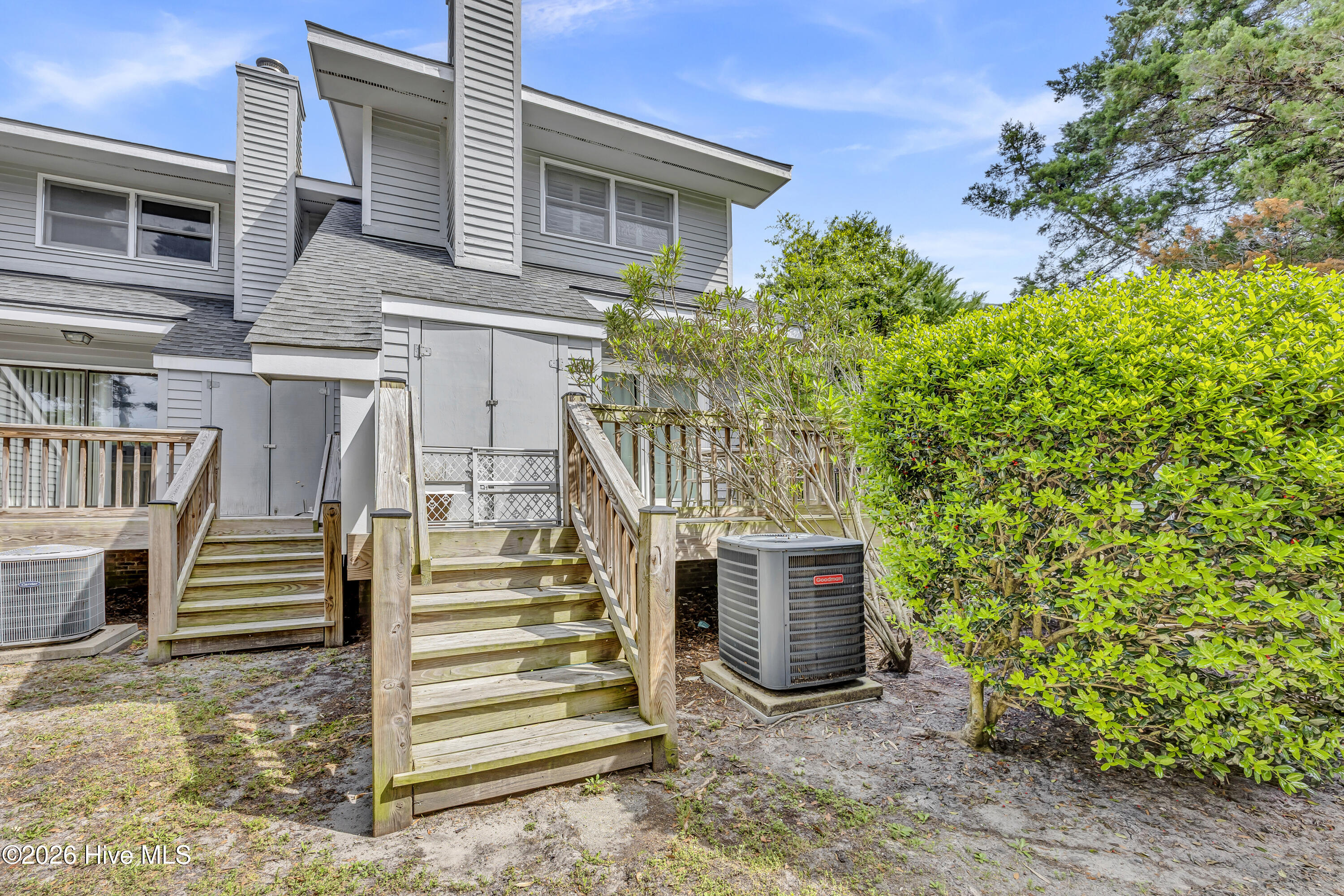 100567252 | Photo 27