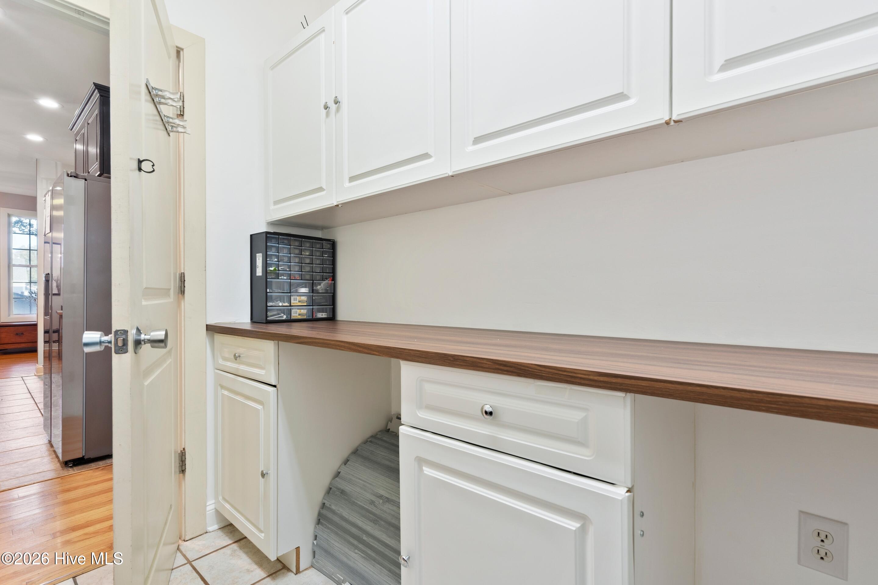 100549187 | Photo 37