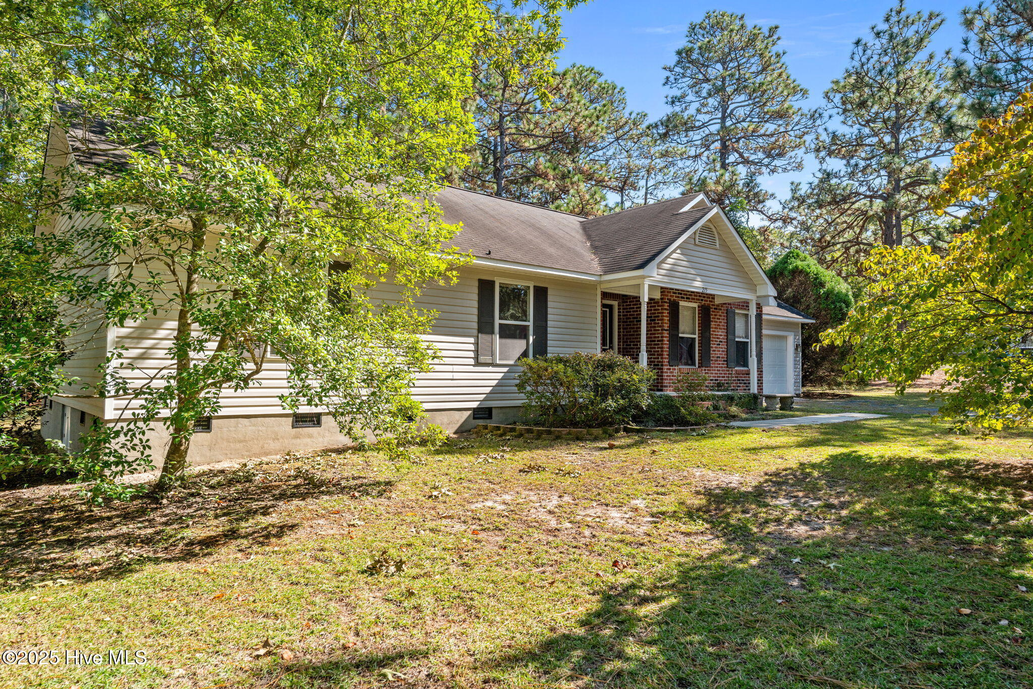 Homes for sale in Pinebluff, NC | 215 N Pear St, Pinebluff, NC 28373 | MLS# 100535989