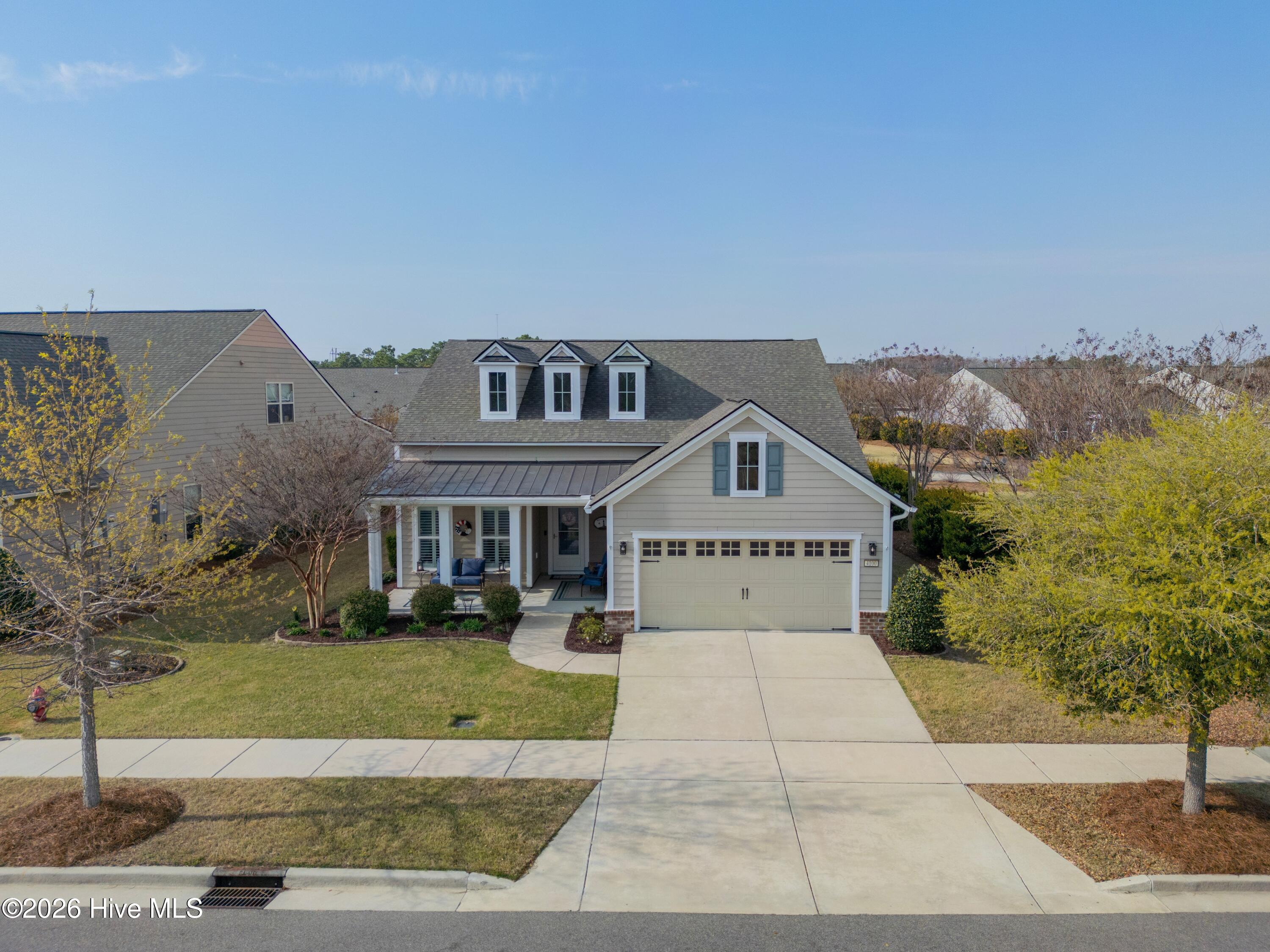 100562061 | Photo 28