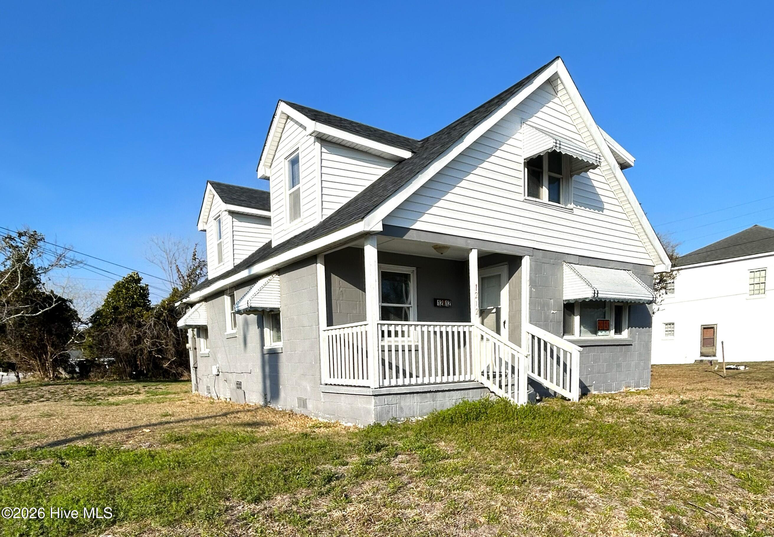 1212 Fisher Street,Morehead City