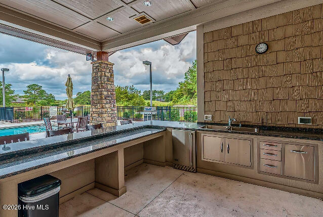 100560643 | Photo 19