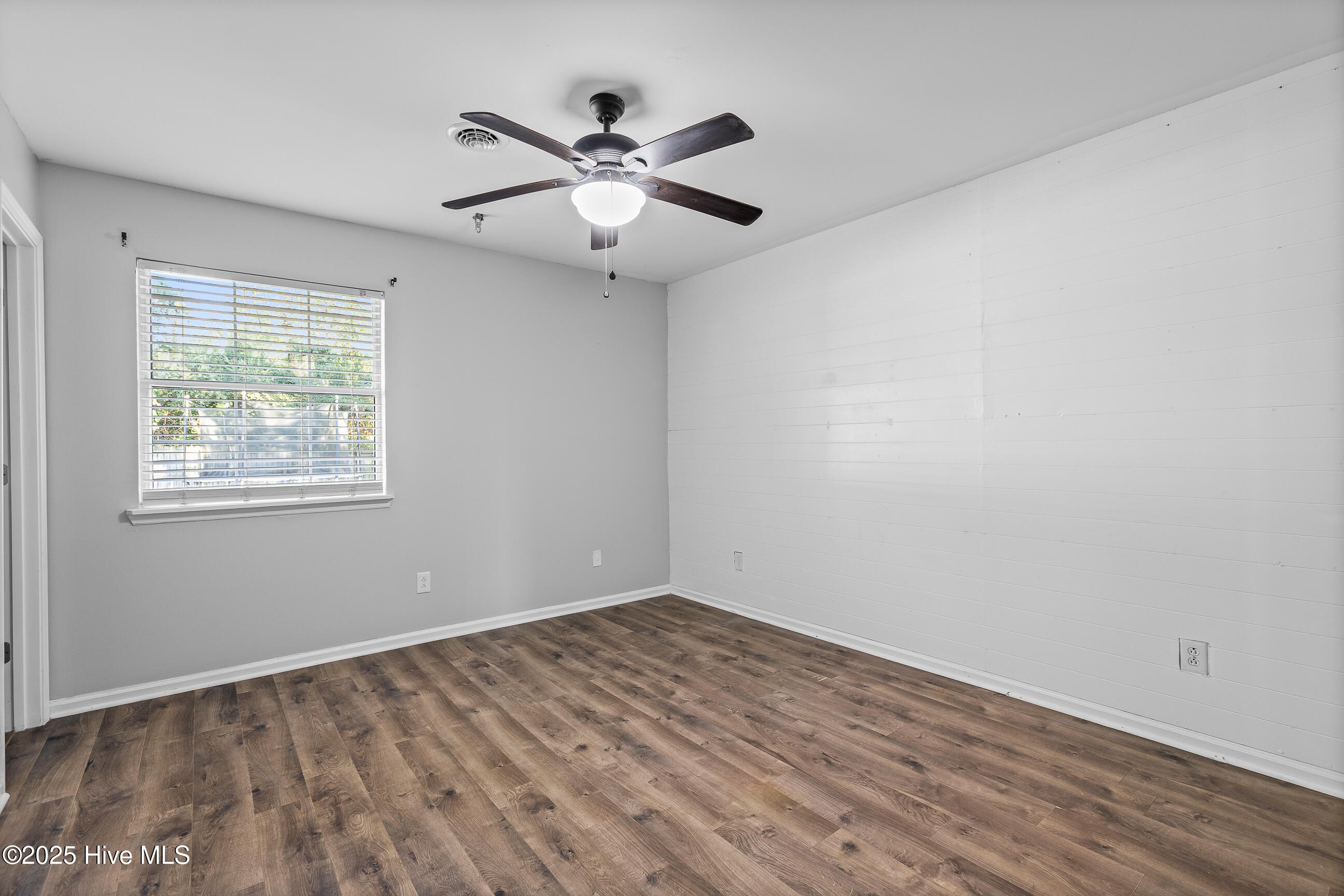 102 Winter Road, Jacksonville, NC 28540 – photo 12: 13