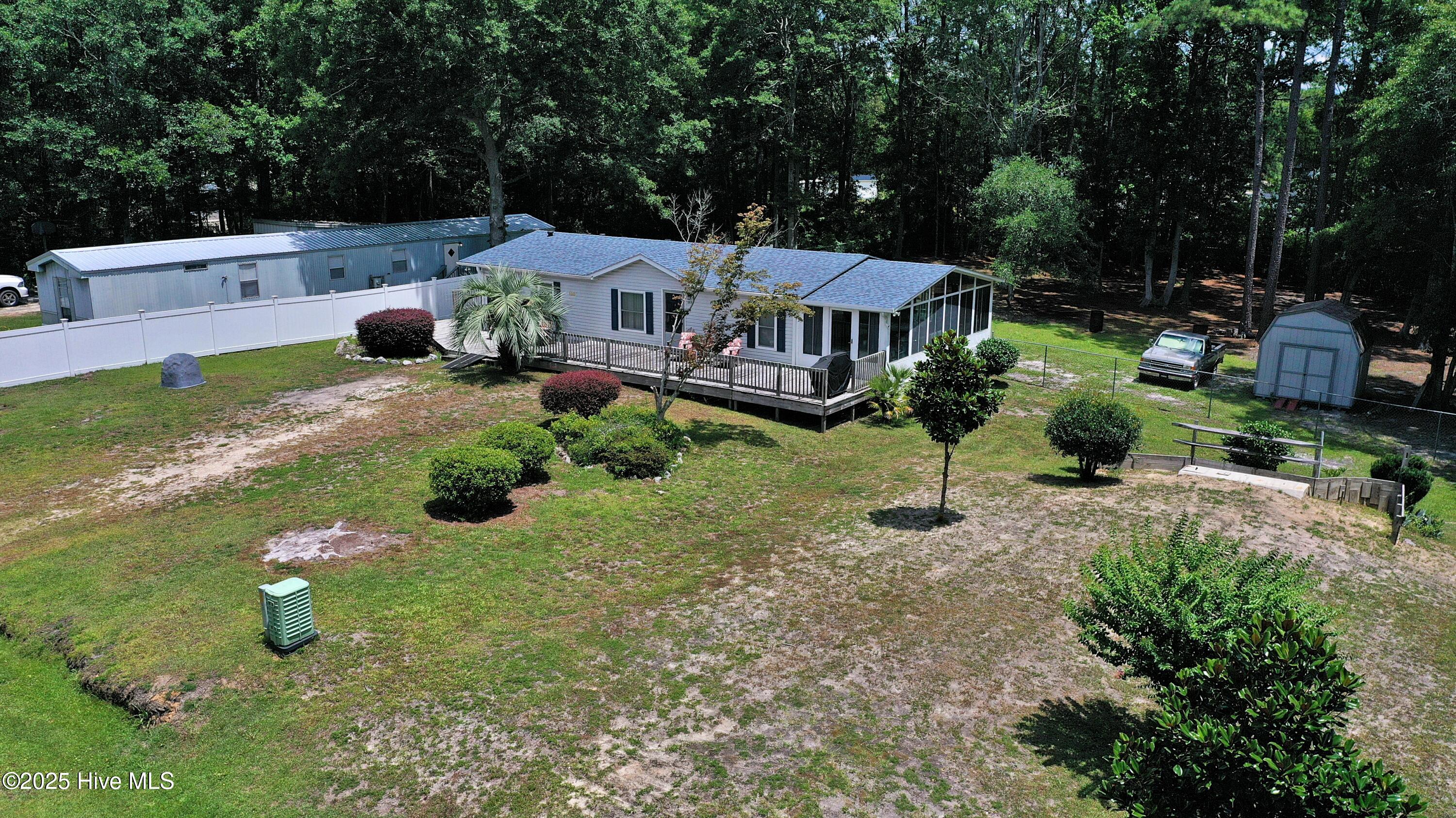 100517684 | Photo 39