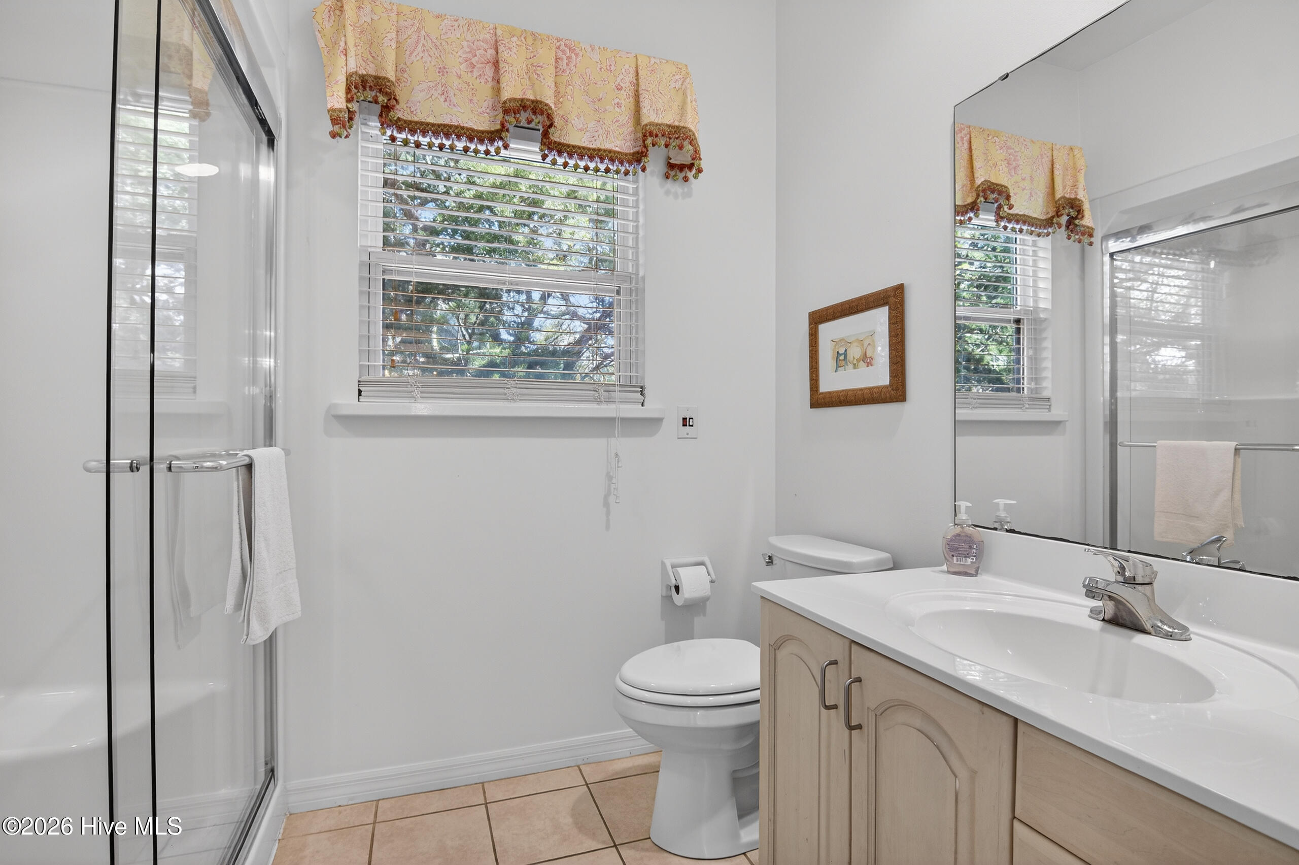 100565213 | Photo 31