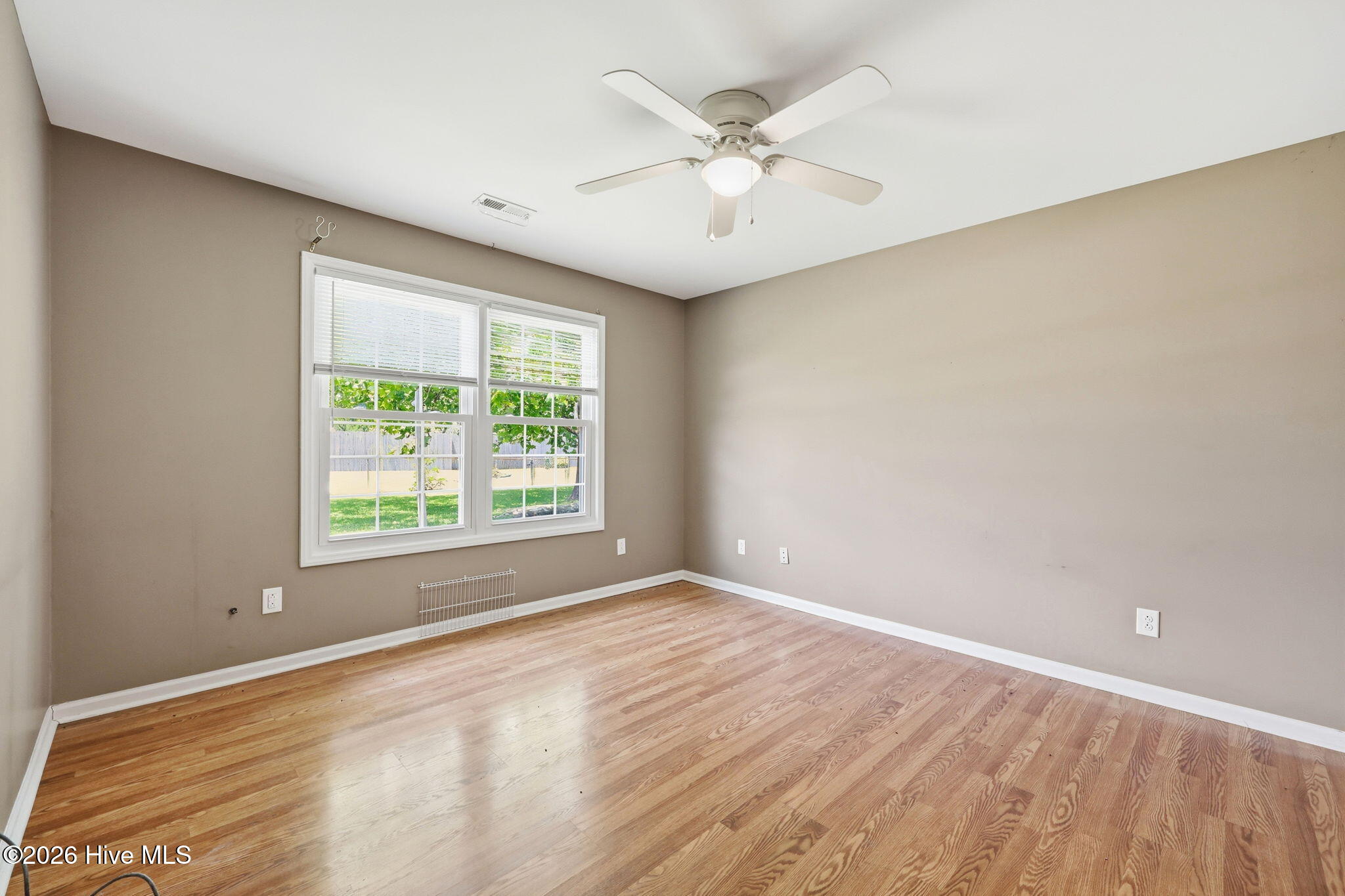 415 Red Fox Trail,Newport
