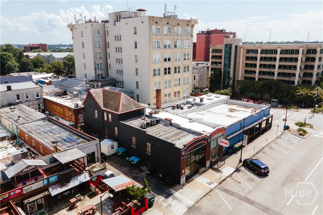 244 E Washington 150