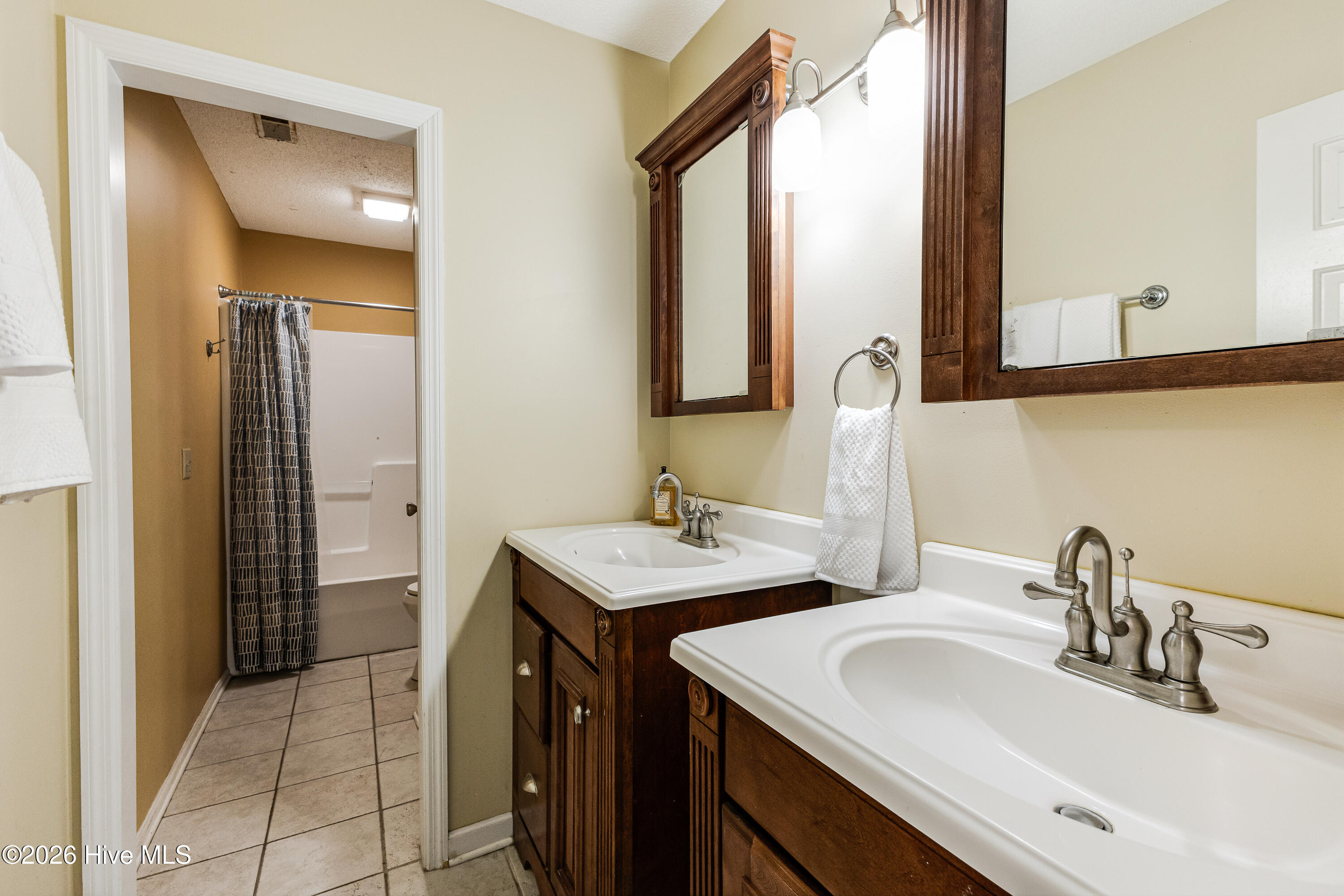 100551120 | Photo 24