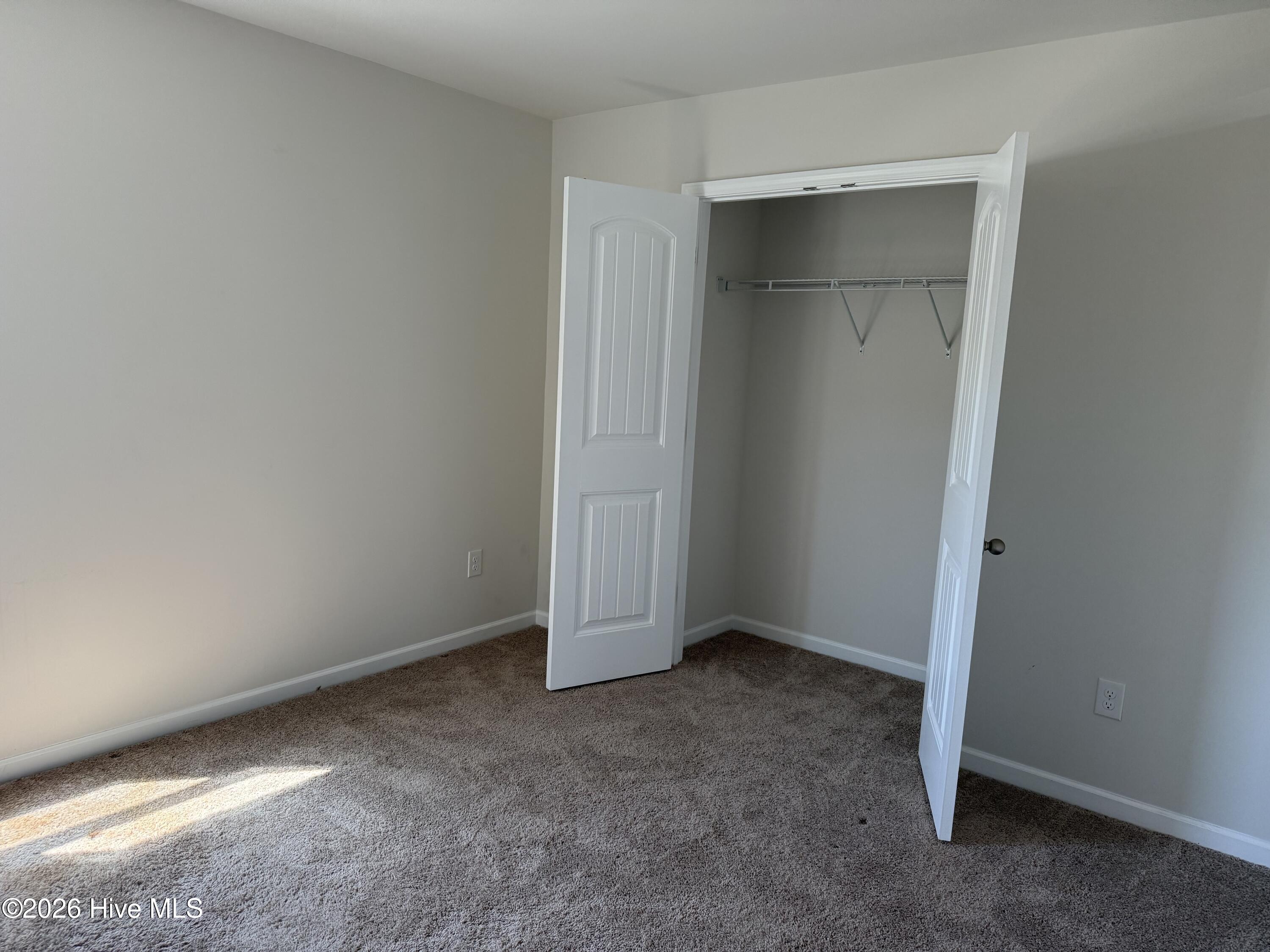 100560888 | Photo 13