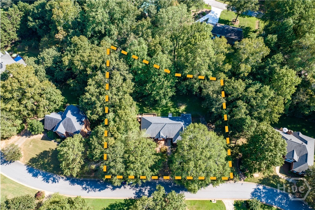 1220 Twelve Oaks Circle