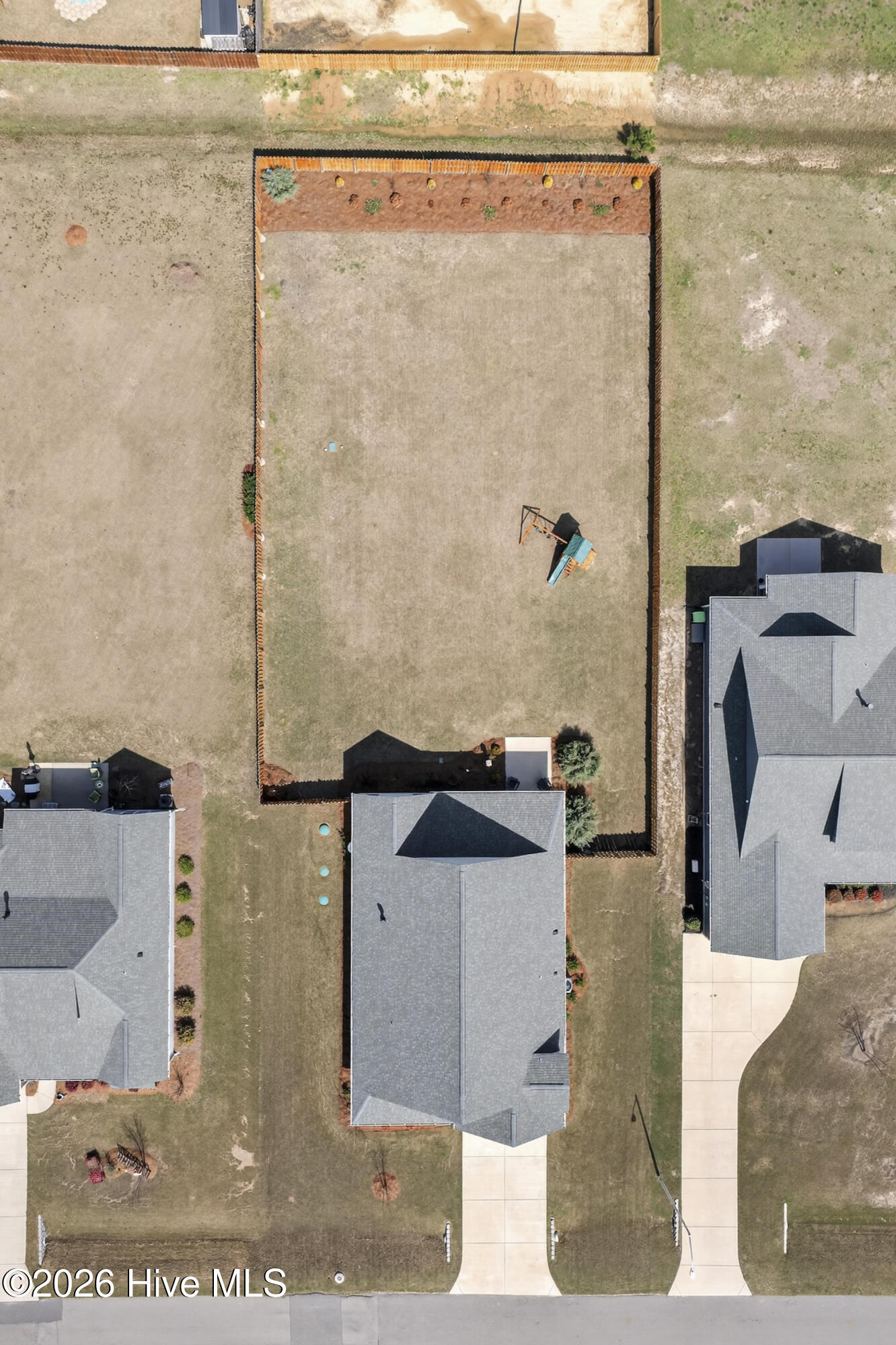 100564336 | Photo 54