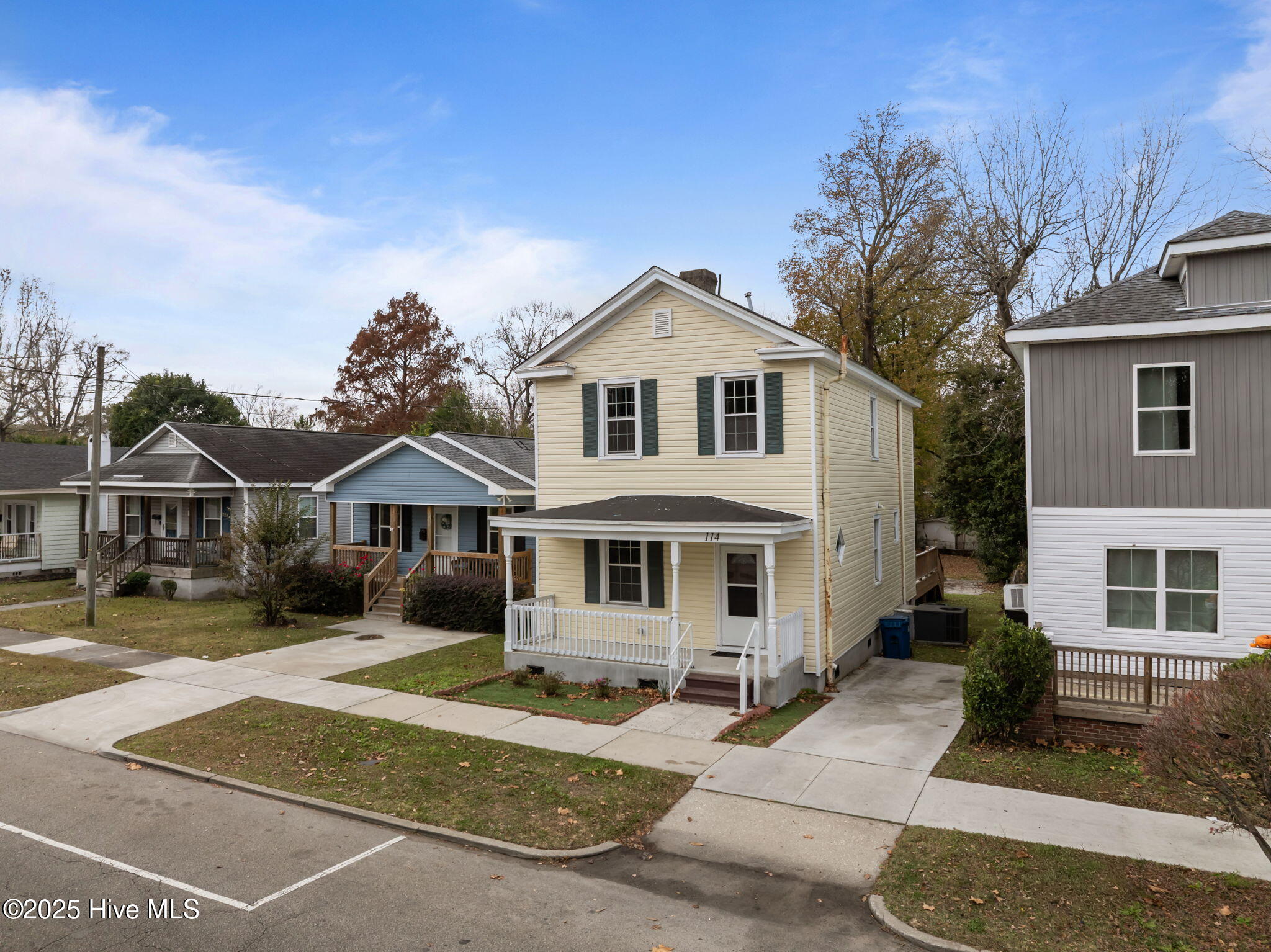 100544435 | Photo 57