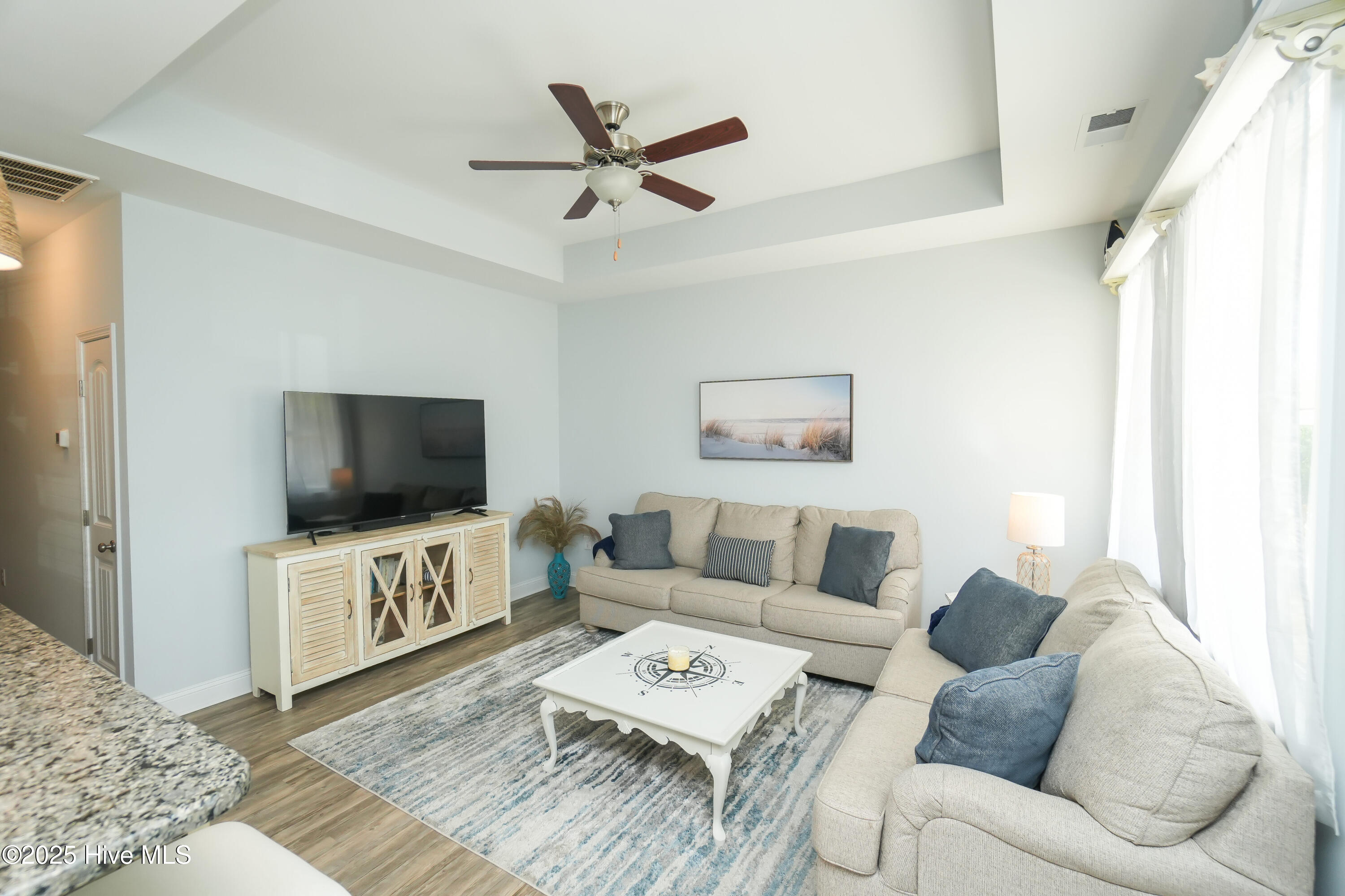 123 NE 7th St Oak Island NC-print-014-02