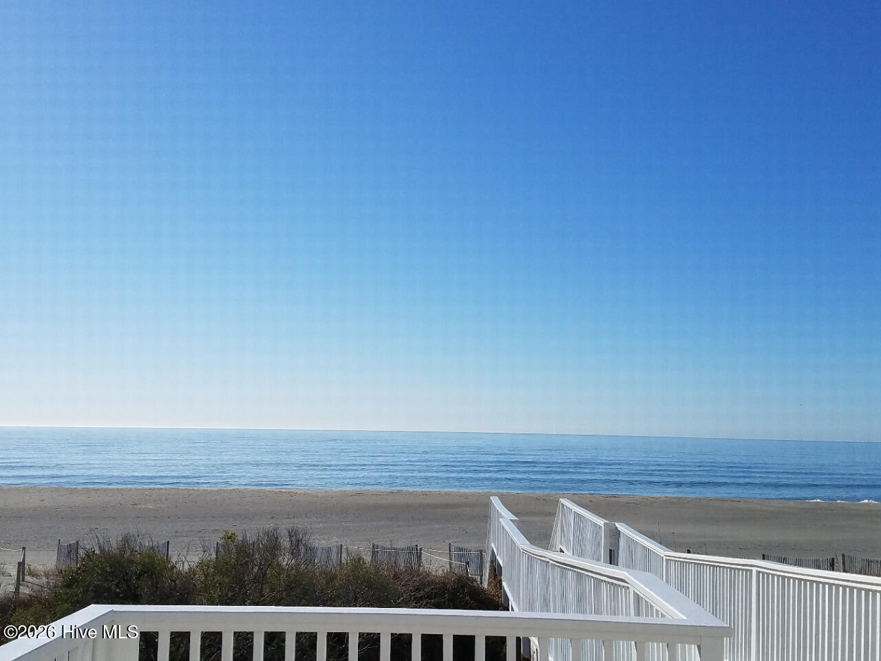 100547774 | Photo 30