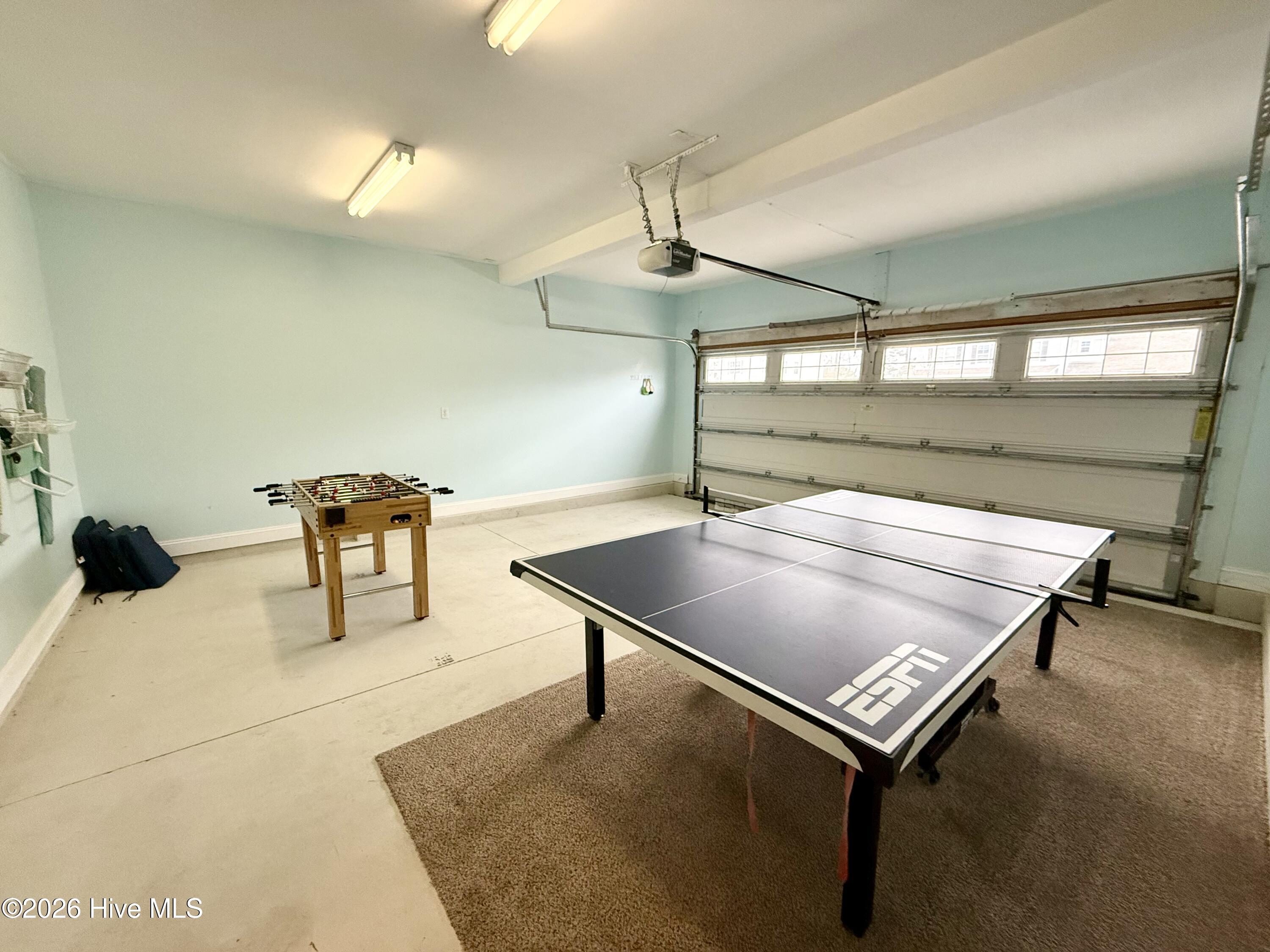 100550807 | Photo 42