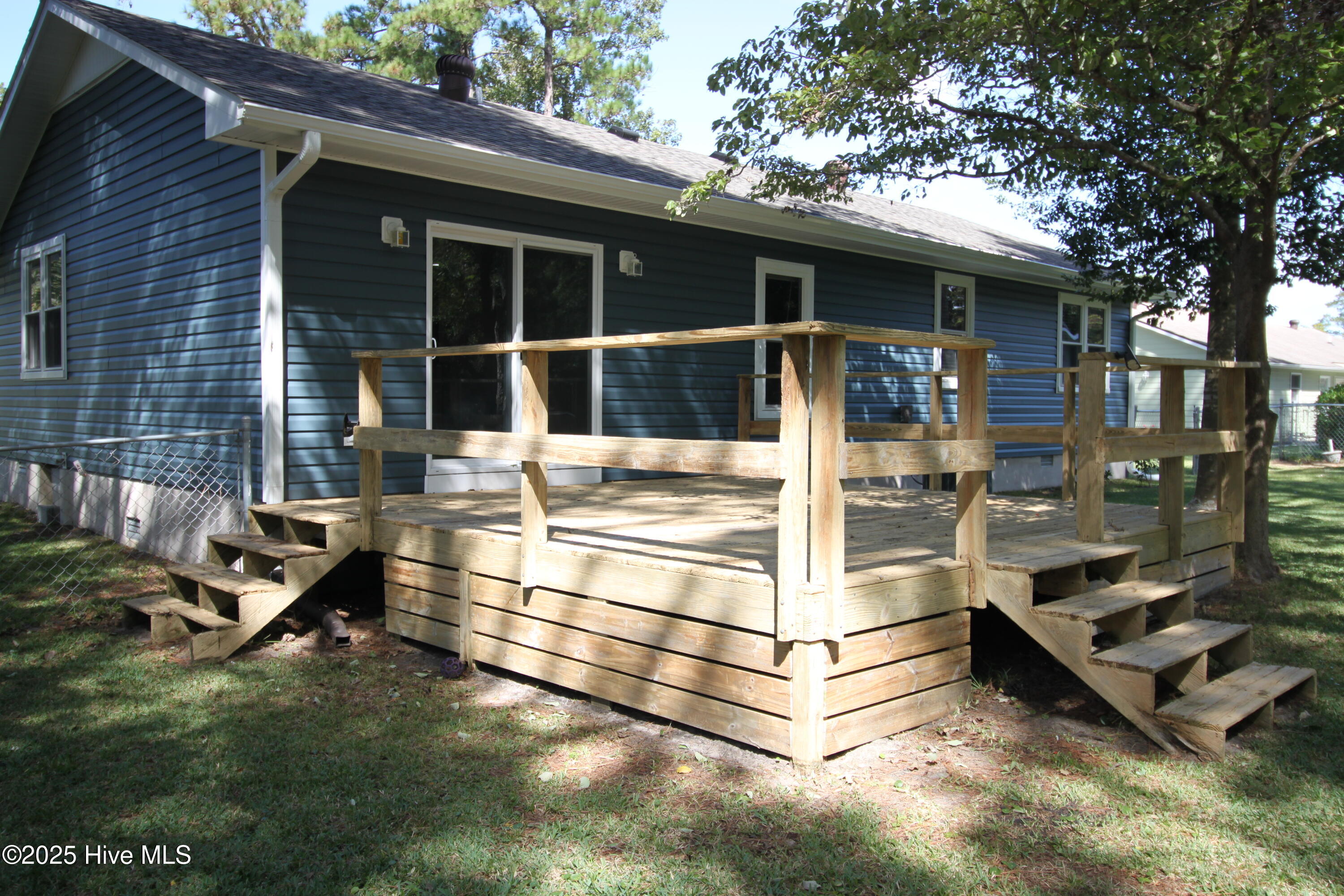 3707 Country Club Road,Morehead City