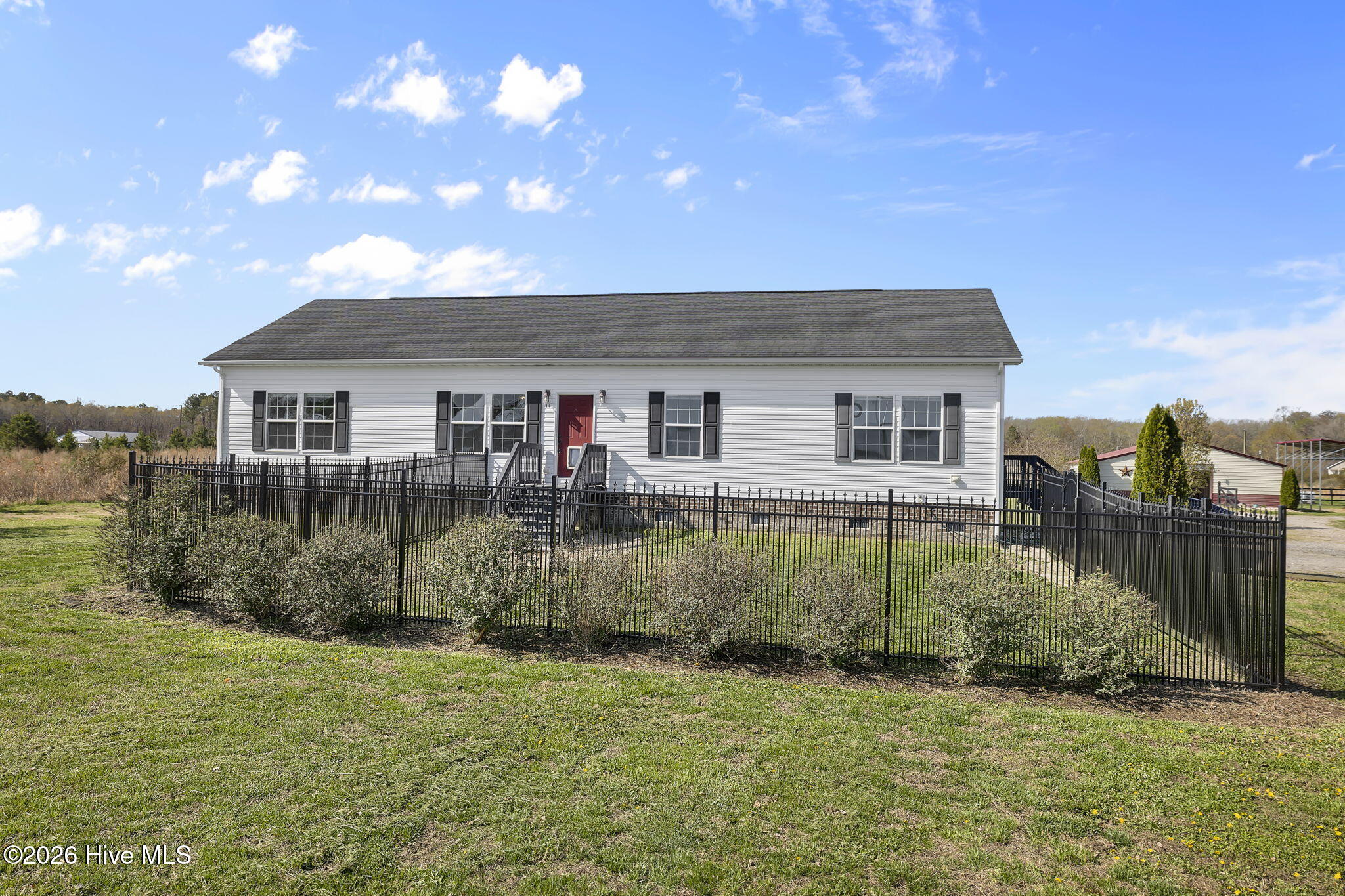 414 N Gregory Road, Shawboro, NC, 27973
