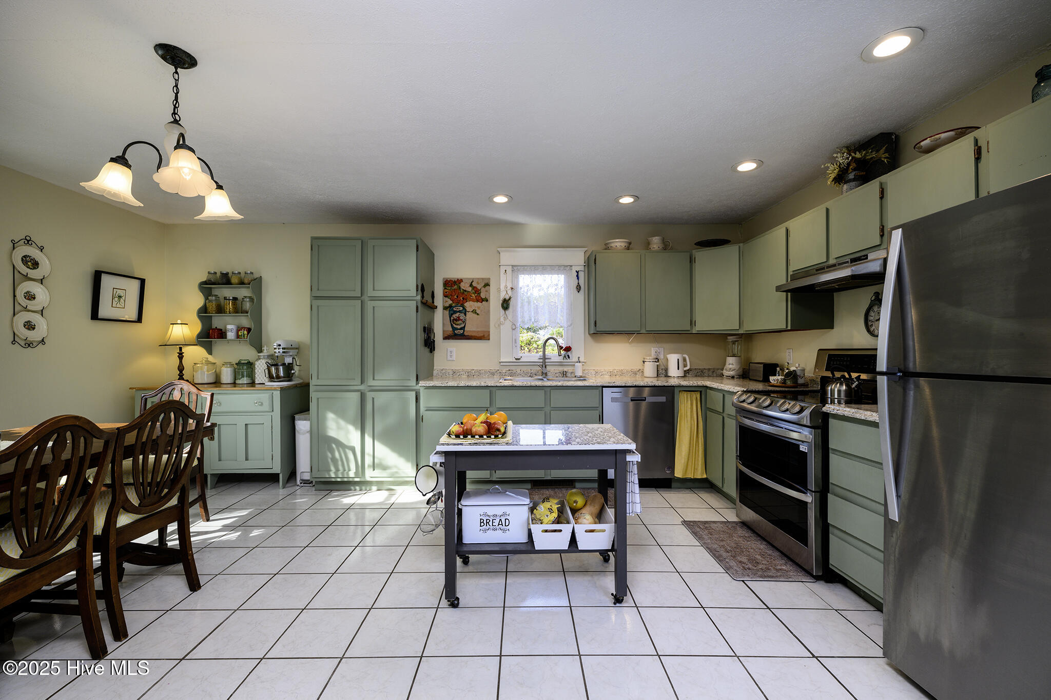 Homes for sale in Oriental, NC | 608 Church St, Oriental, NC 28571 | MLS# 100543730